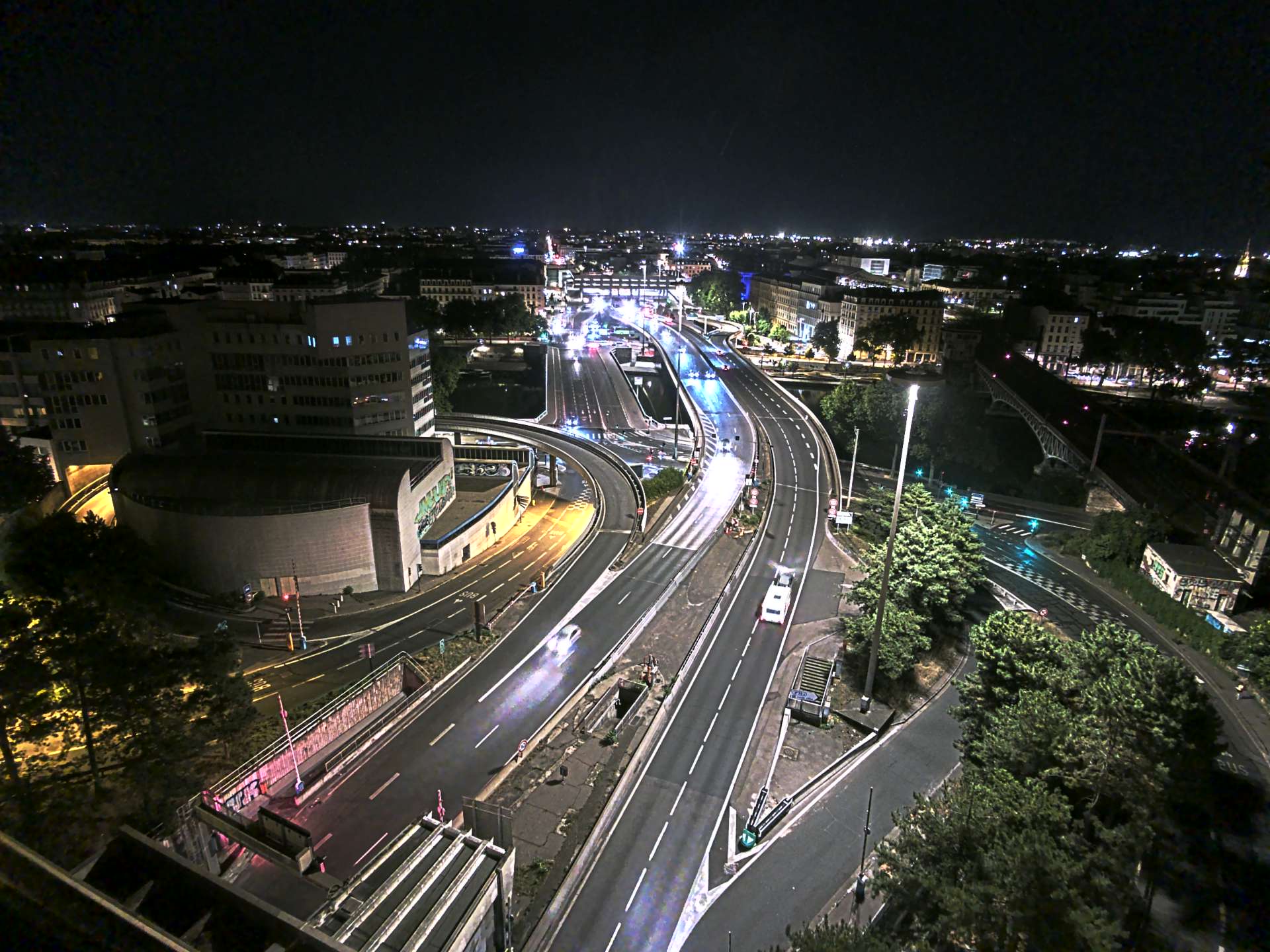 Caméra autoroute à Lyon Perrache à l'entrée Sud du Tunnel sous Fourvière, en direction de Marseille