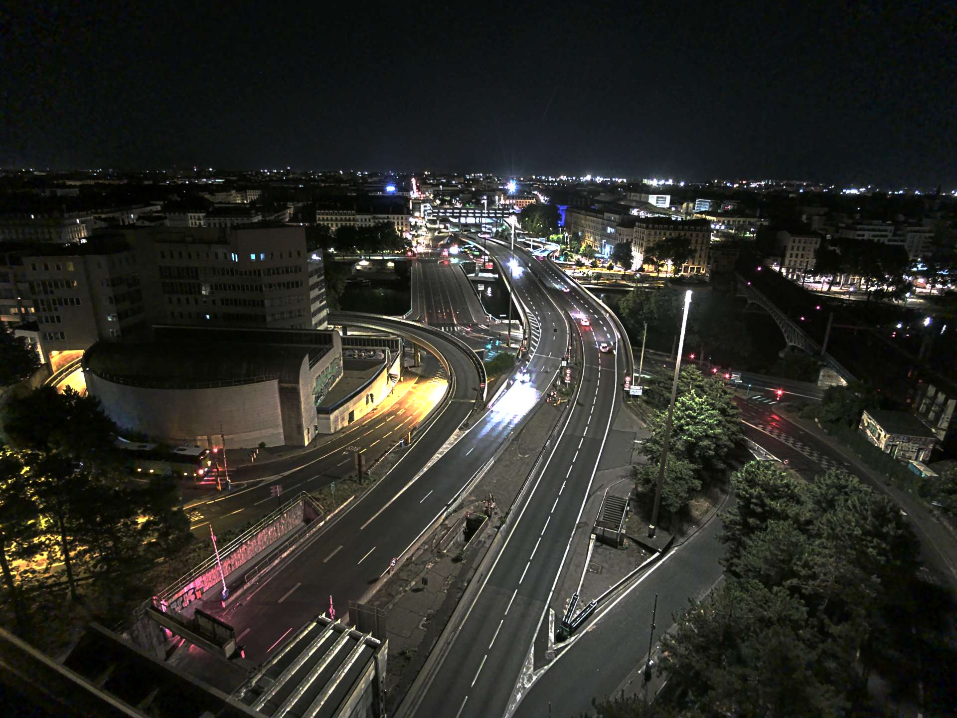Caméra autoroute à Lyon Perrache à l'entrée Sud du Tunnel sous Fourvière, en direction de Marseille