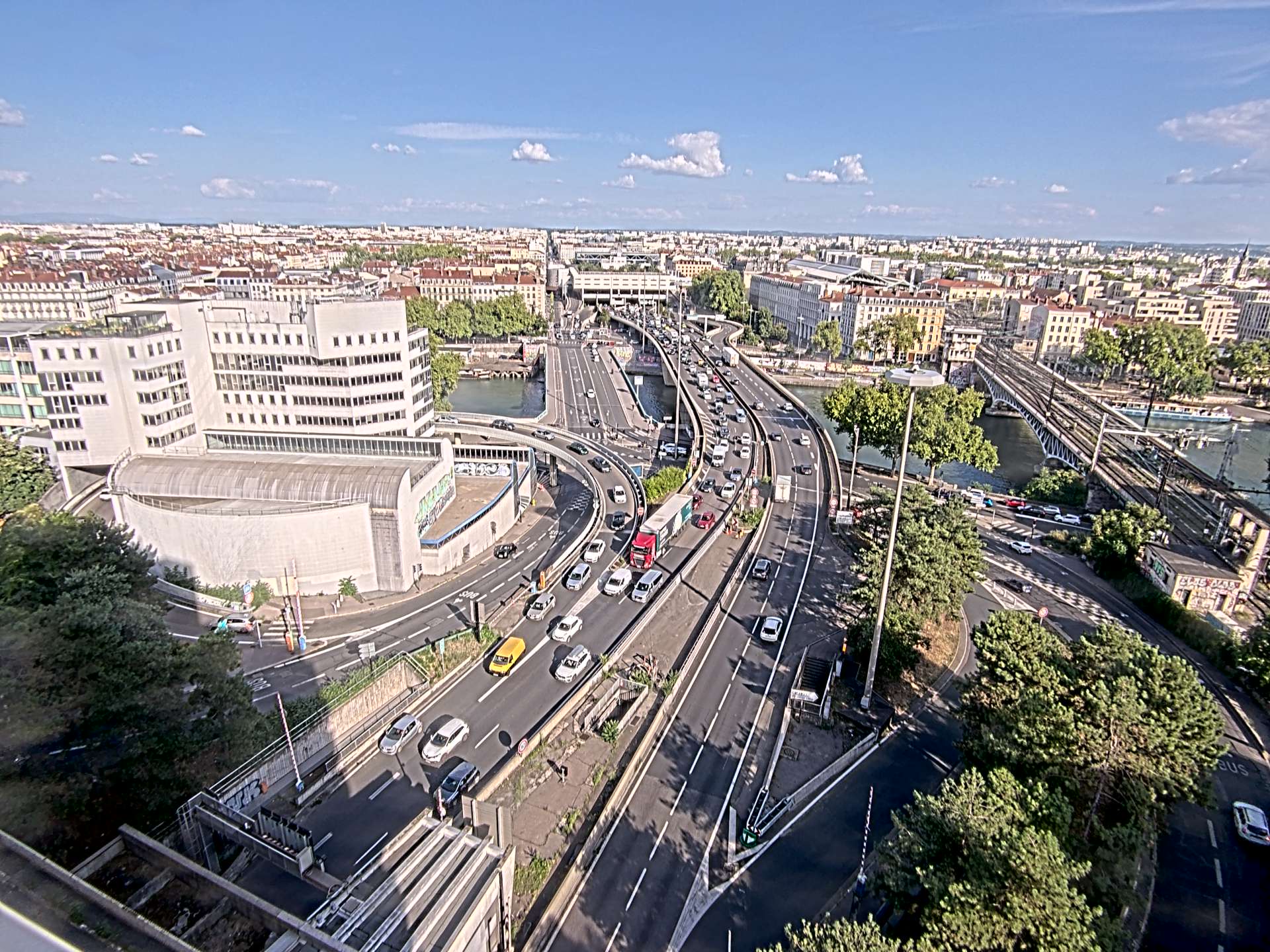 Caméra autoroute à Lyon Perrache à l'entrée Sud du Tunnel sous Fourvière, en direction de Marseille