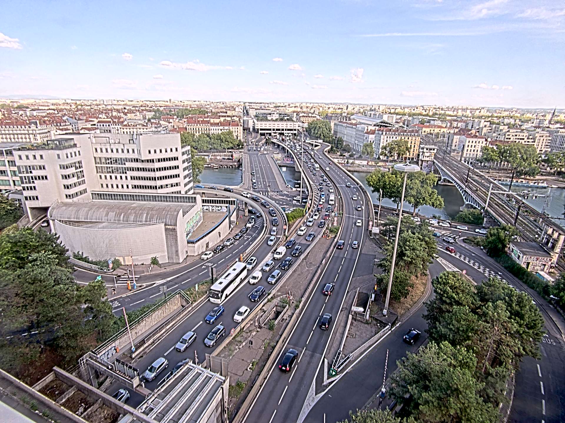 Caméra autoroute à Lyon Perrache à l'entrée Sud du Tunnel sous Fourvière, en direction de Marseille