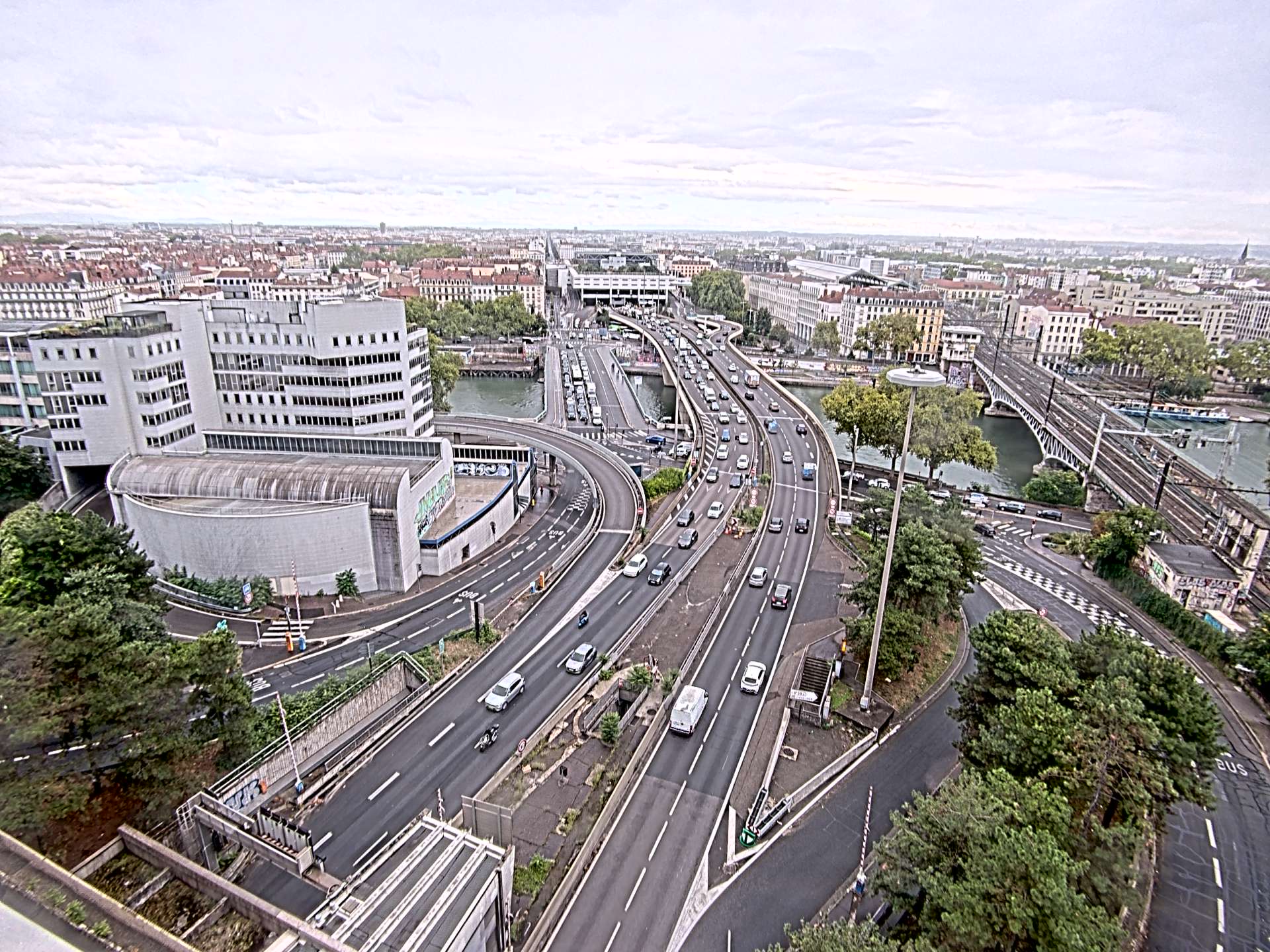 Caméra autoroute à Lyon Perrache à l'entrée Sud du Tunnel sous Fourvière, en direction de Marseille