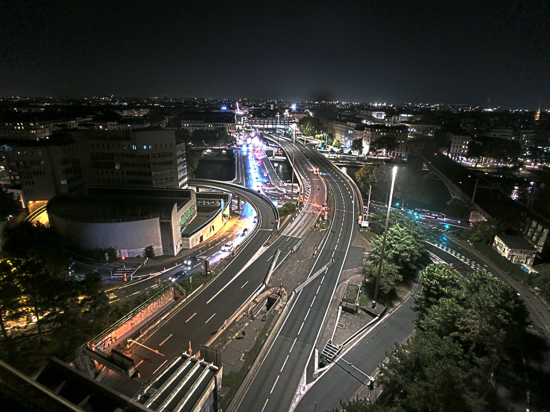 Caméra autoroute à Lyon Perrache à l'entrée Sud du Tunnel sous Fourvière, en direction de Marseille