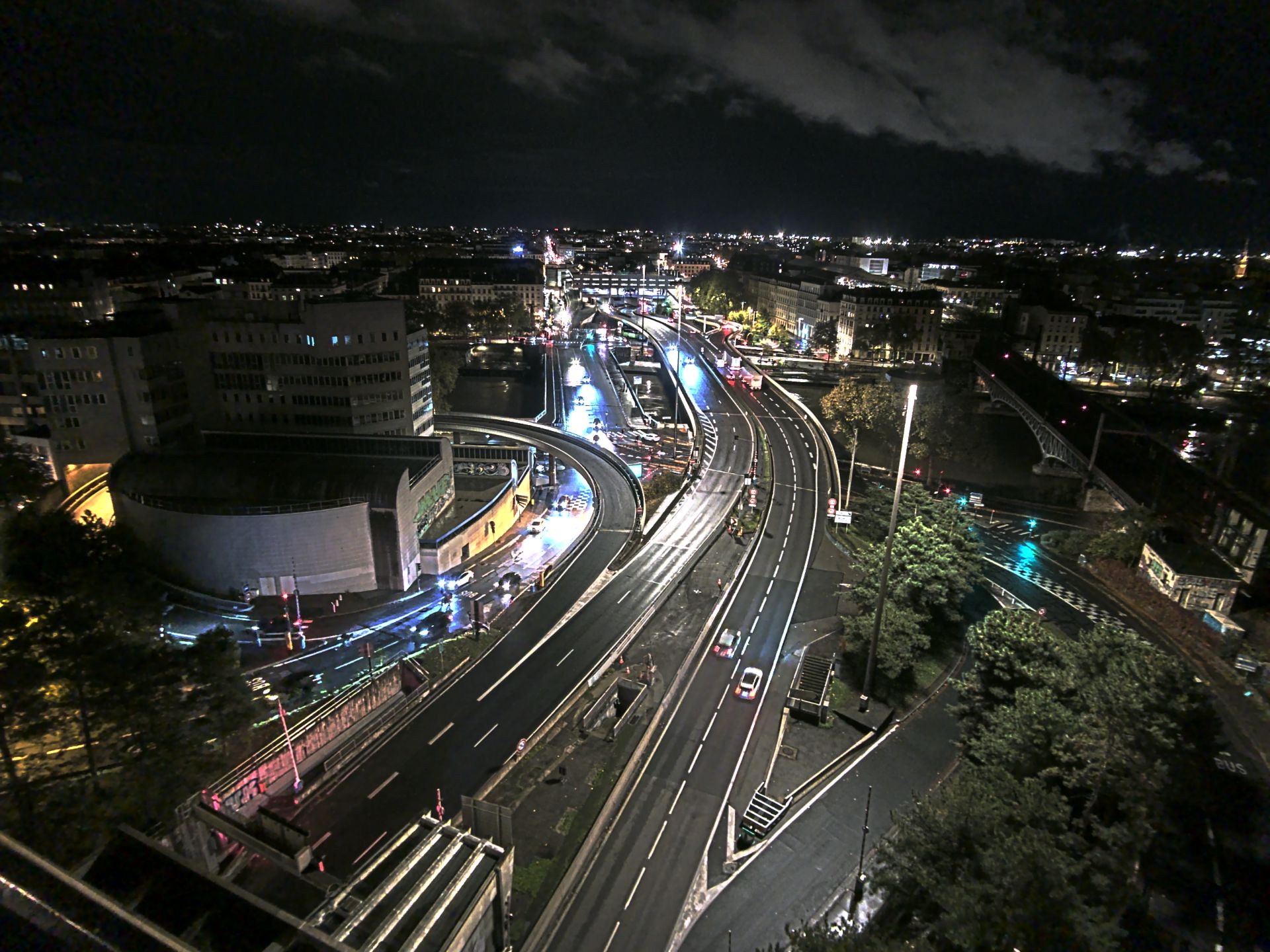 Caméra autoroute à Lyon Perrache à l'entrée Sud du Tunnel sous Fourvière, en direction de Marseille