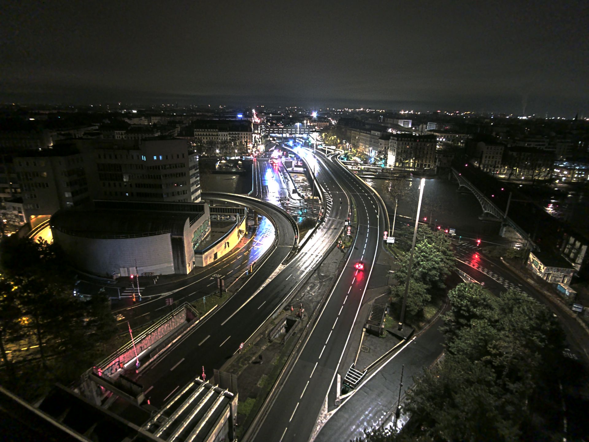 Caméra autoroute à Lyon Perrache à l'entrée Sud du Tunnel sous Fourvière, en direction de Marseille
