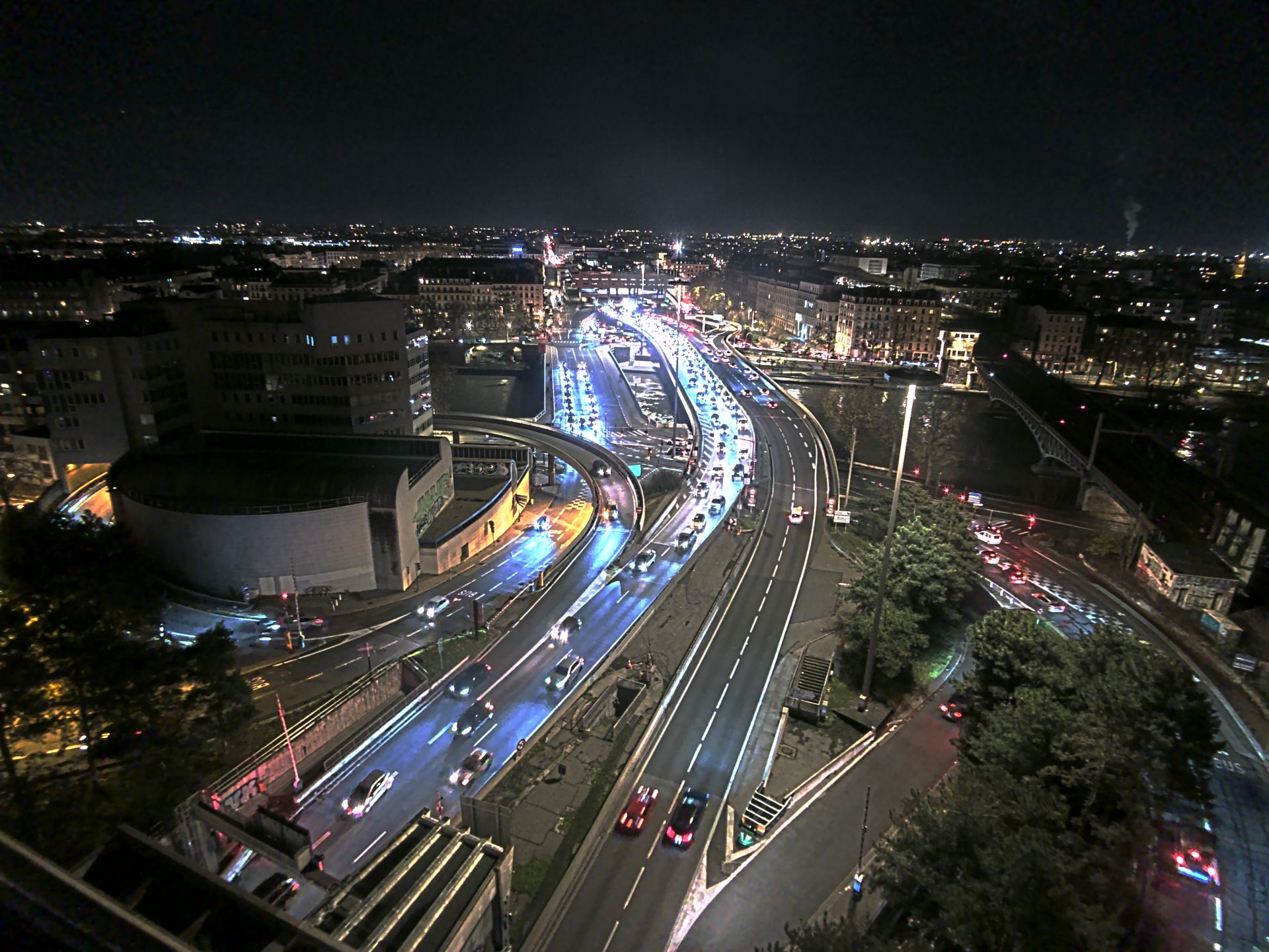 Caméra autoroute à Lyon Perrache à l'entrée Sud du Tunnel sous Fourvière, en direction de Marseille