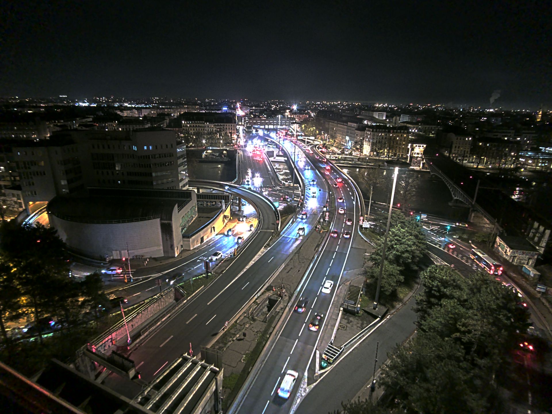 Caméra autoroute à Lyon Perrache à l'entrée Sud du Tunnel sous Fourvière, en direction de Marseille