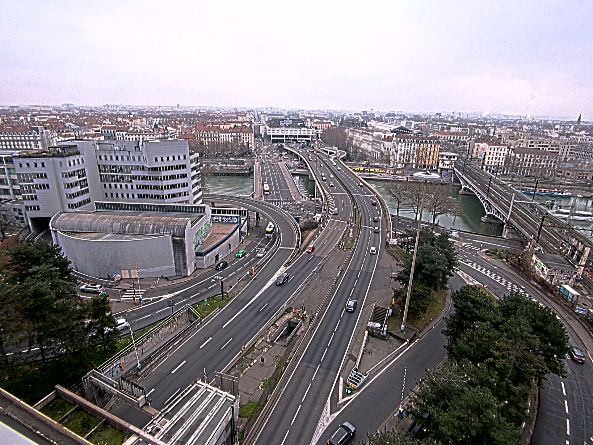 Caméra autoroute à Lyon Perrache à l'entrée Sud du Tunnel sous Fourvière, en direction de Marseille