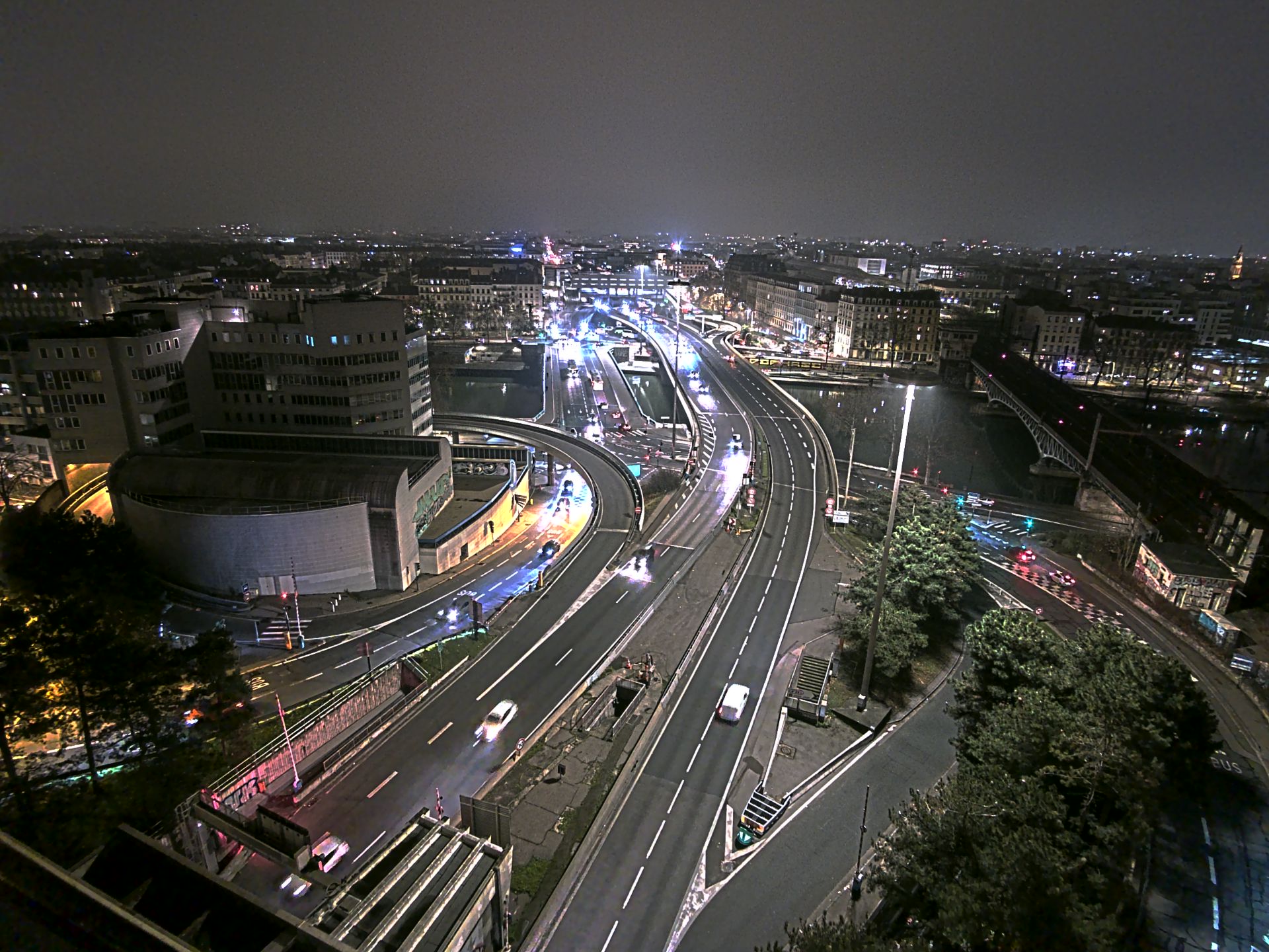 Caméra autoroute à Lyon Perrache à l'entrée Sud du Tunnel sous Fourvière, en direction de Marseille