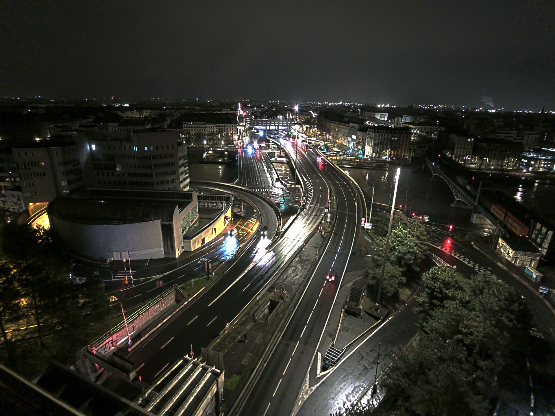 Caméra autoroute à Lyon Perrache à l'entrée Sud du Tunnel sous Fourvière, en direction de Marseille