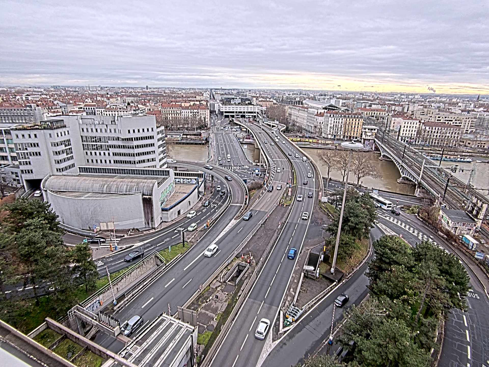 Caméra autoroute à Lyon Perrache à l'entrée Sud du Tunnel sous Fourvière, en direction de Marseille