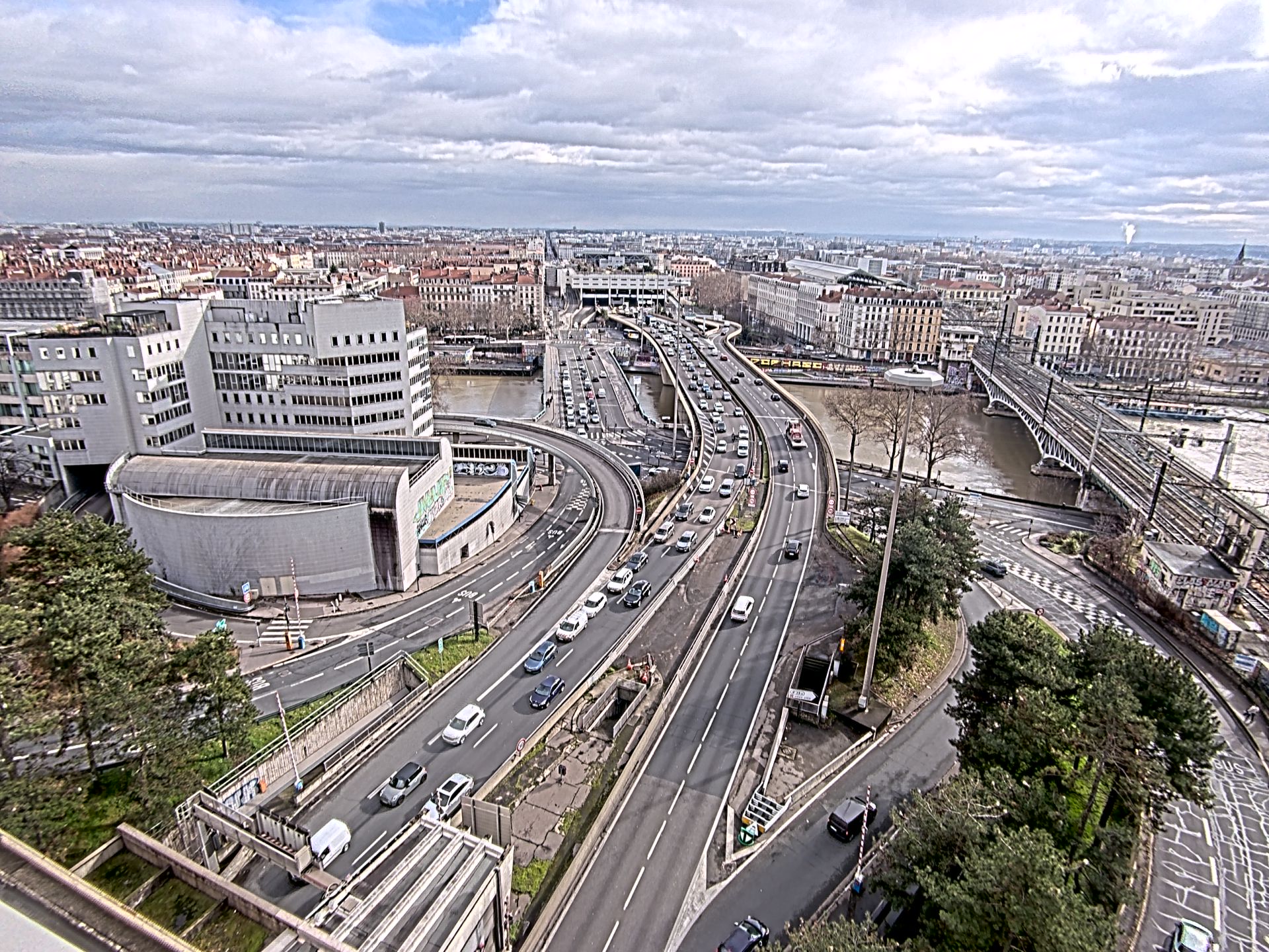 Caméra autoroute à Lyon Perrache à l'entrée Sud du Tunnel sous Fourvière, en direction de Marseille