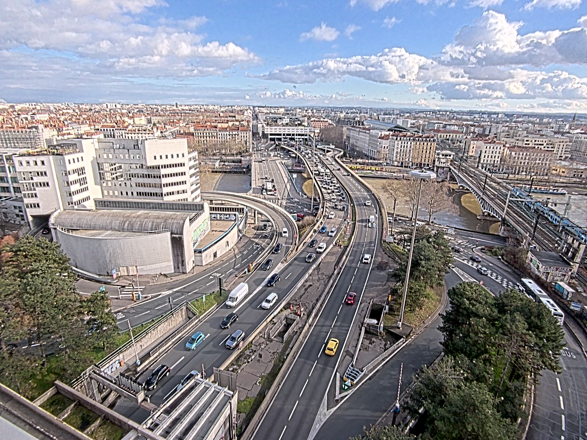 Caméra autoroute à Lyon Perrache à l'entrée Sud du Tunnel sous Fourvière, en direction de Marseille