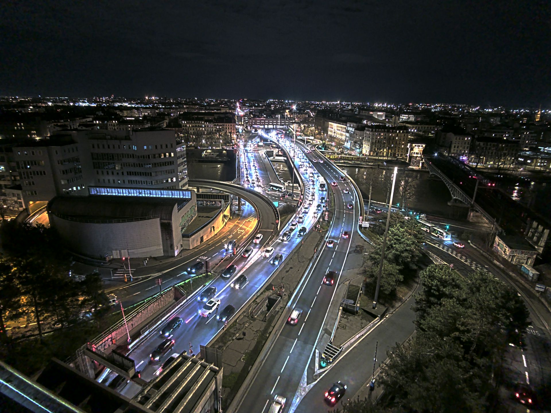 Caméra autoroute à Lyon Perrache à l'entrée Sud du Tunnel sous Fourvière, en direction de Marseille