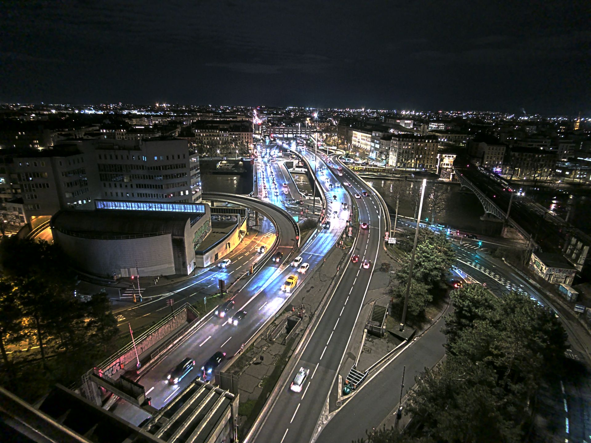 Caméra autoroute à Lyon Perrache à l'entrée Sud du Tunnel sous Fourvière, en direction de Marseille