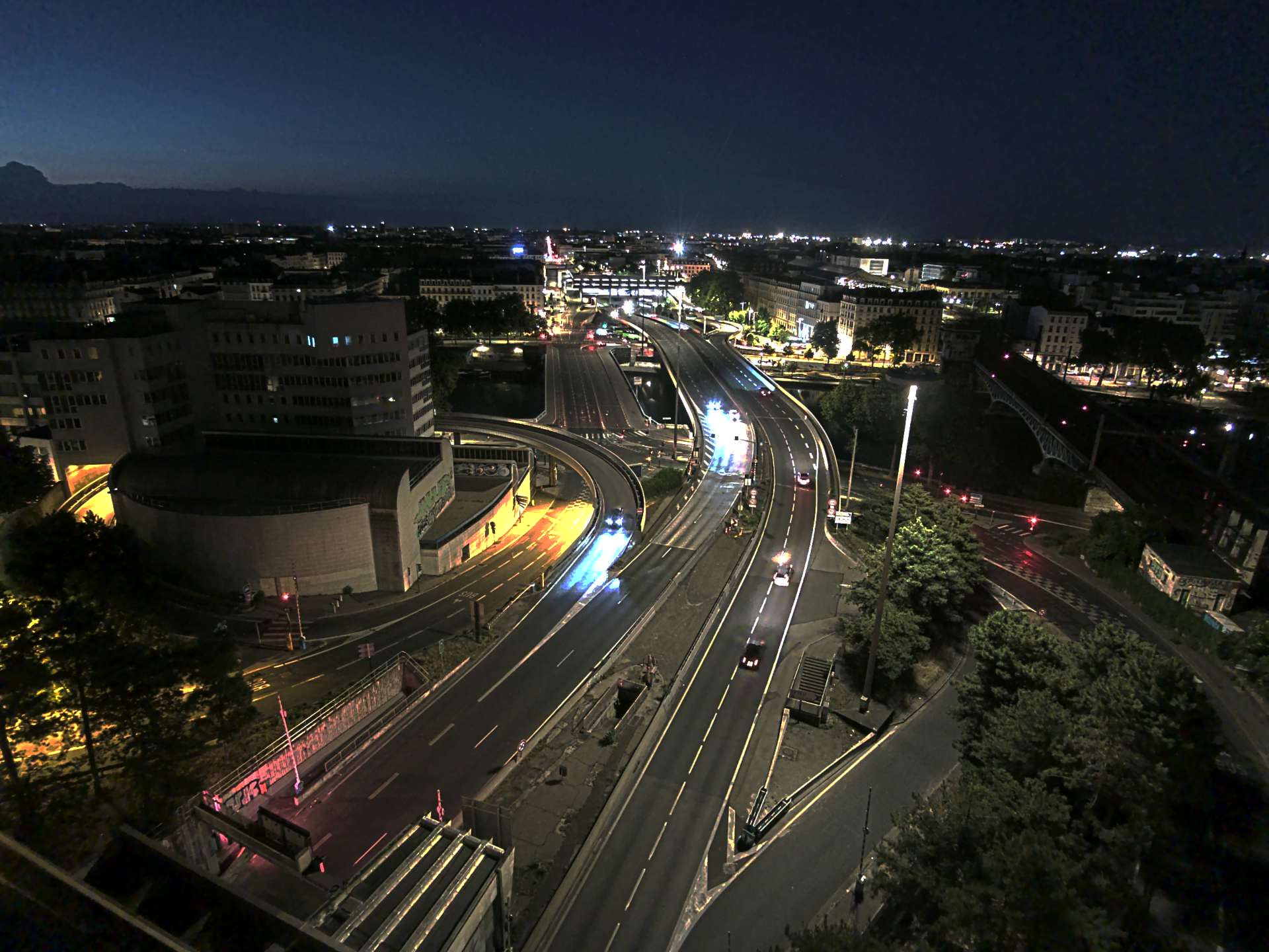 Caméra autoroute à Lyon Perrache à l'entrée Sud du Tunnel sous Fourvière, en direction de Marseille