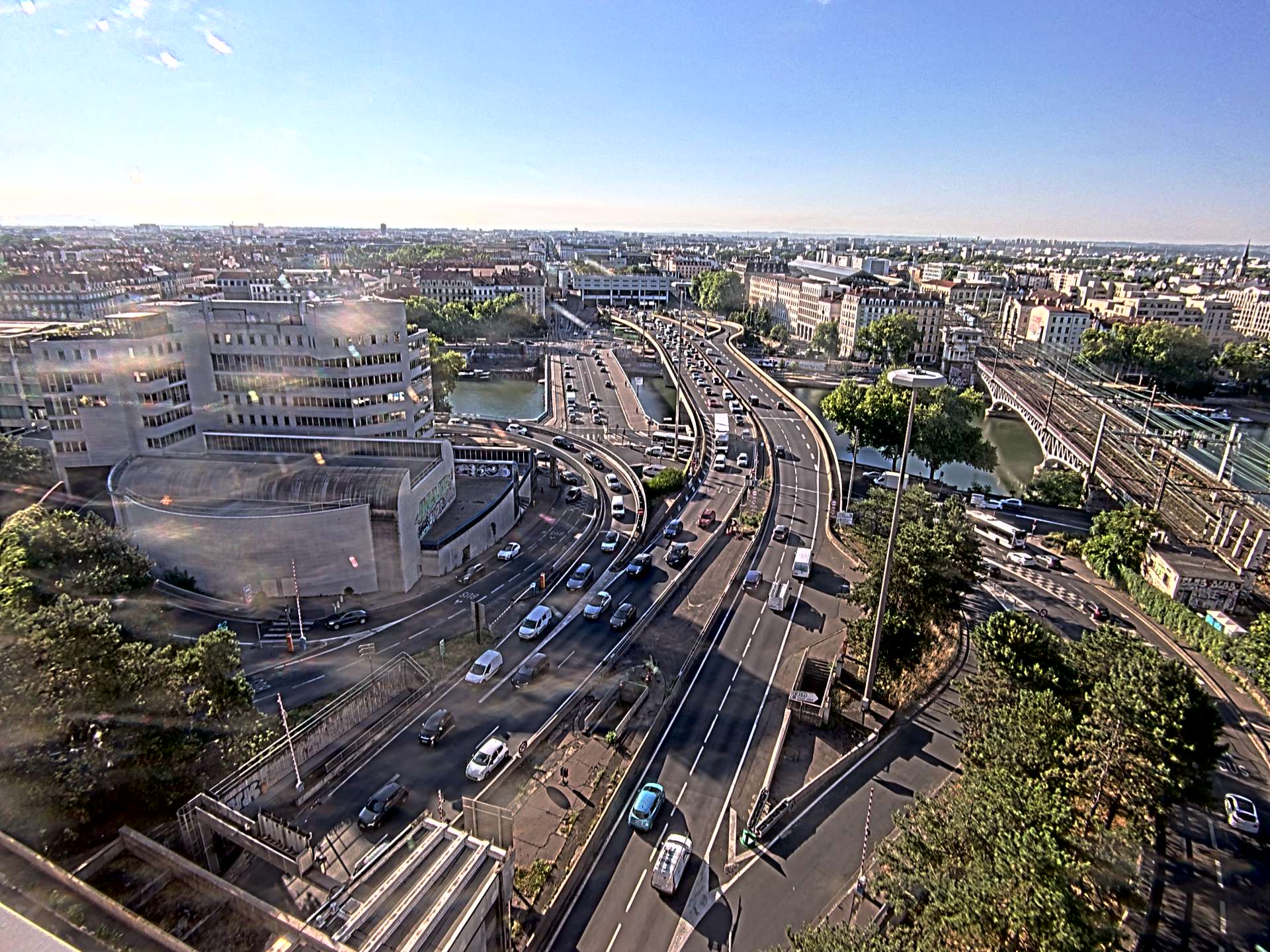 Caméra autoroute à Lyon Perrache à l'entrée Sud du Tunnel sous Fourvière, en direction de Marseille