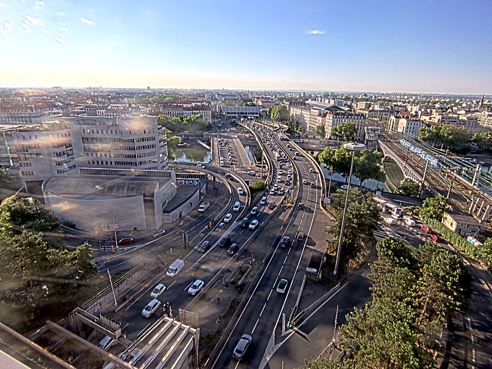 Caméra autoroute à Lyon Perrache à l'entrée Sud du Tunnel sous Fourvière, en direction de Marseille