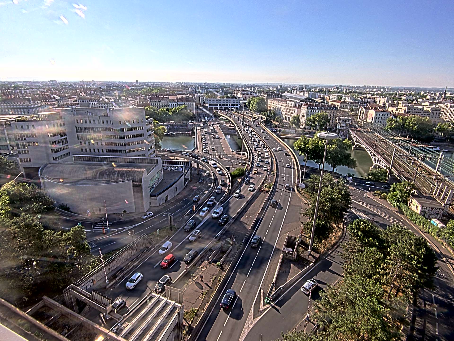 Caméra autoroute à Lyon Perrache à l'entrée Sud du Tunnel sous Fourvière, en direction de Marseille