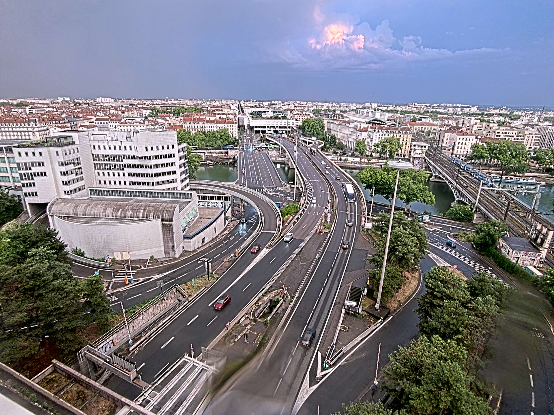 Caméra autoroute à Lyon Perrache à l'entrée Sud du Tunnel sous Fourvière, en direction de Marseille