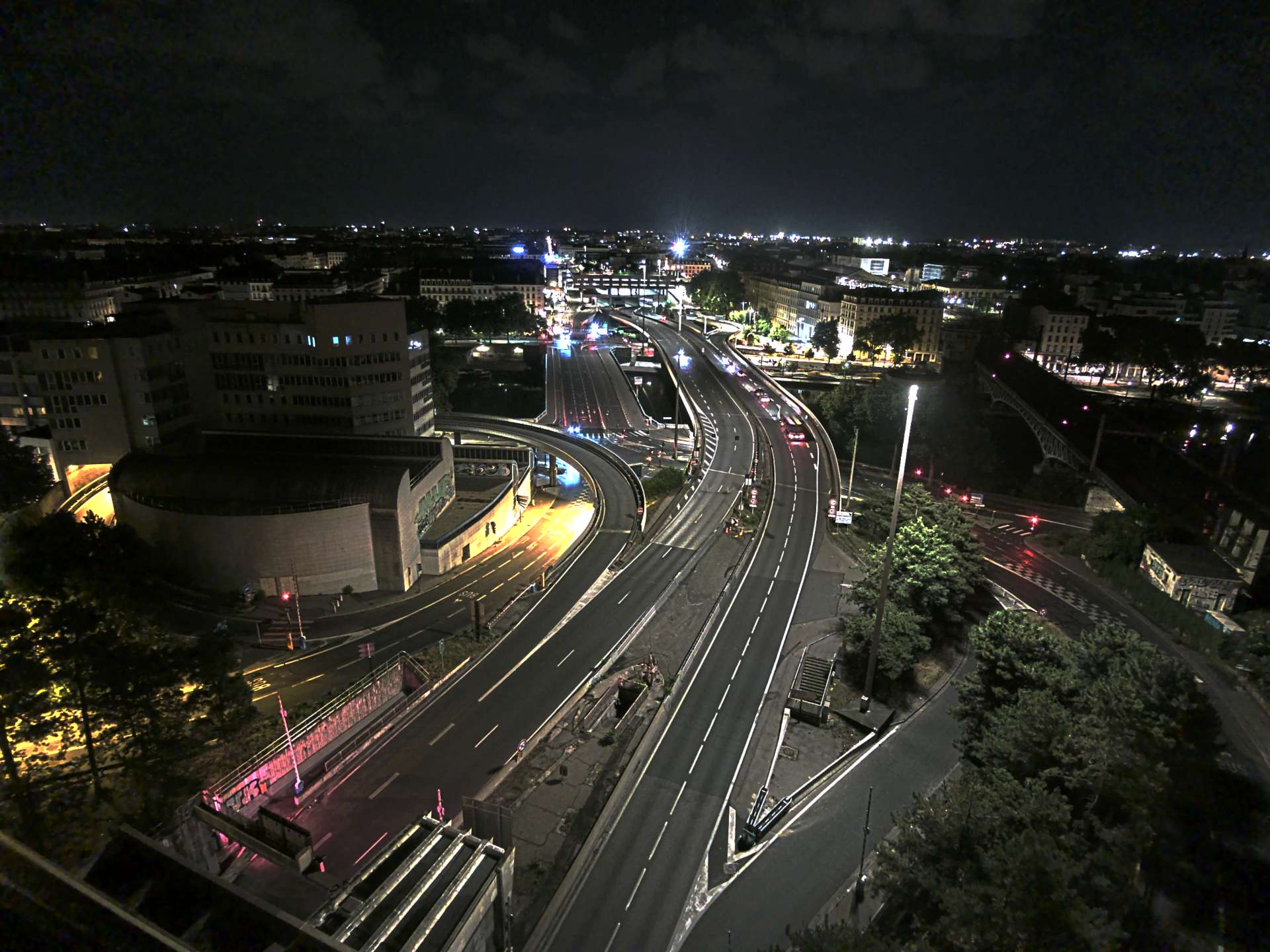 Caméra autoroute à Lyon Perrache à l'entrée Sud du Tunnel sous Fourvière, en direction de Marseille