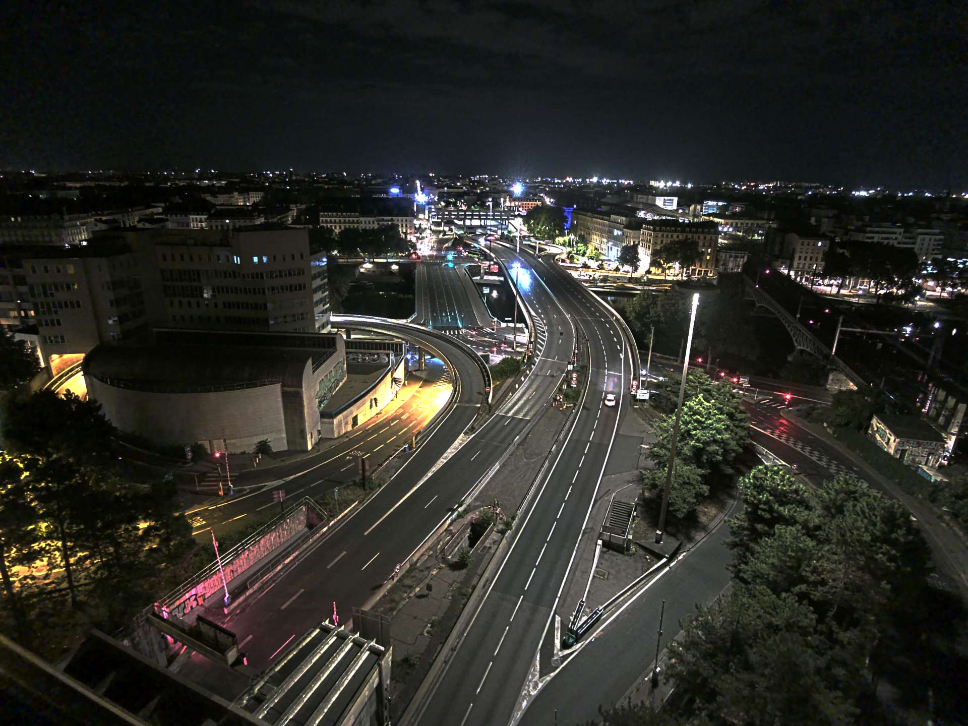 Caméra autoroute à Lyon Perrache à l'entrée Sud du Tunnel sous Fourvière, en direction de Marseille