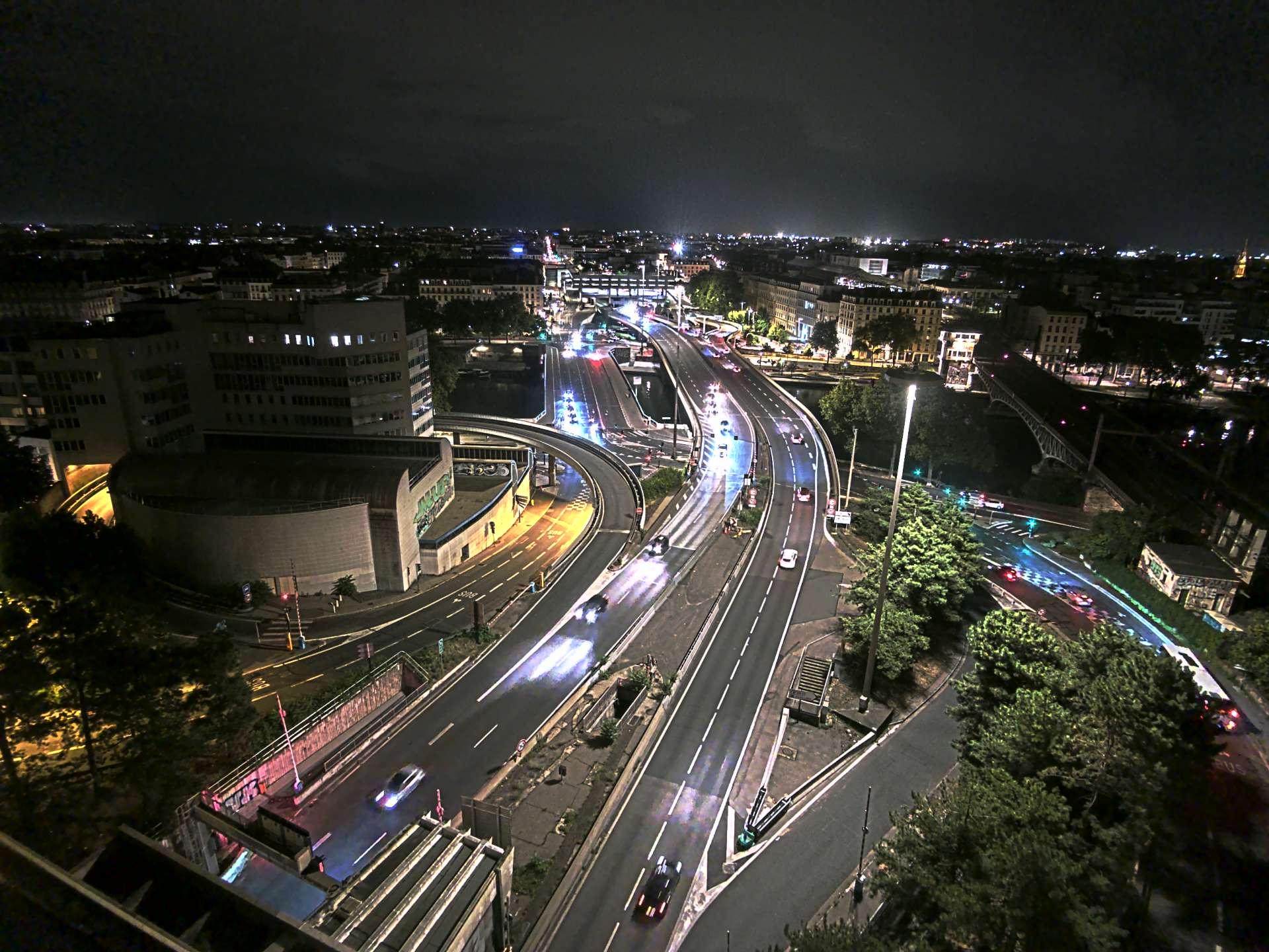 Caméra autoroute à Lyon Perrache à l'entrée Sud du Tunnel sous Fourvière, en direction de Marseille