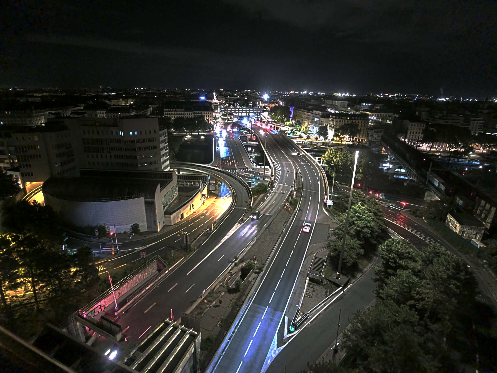 Caméra autoroute à Lyon Perrache à l'entrée Sud du Tunnel sous Fourvière, en direction de Marseille