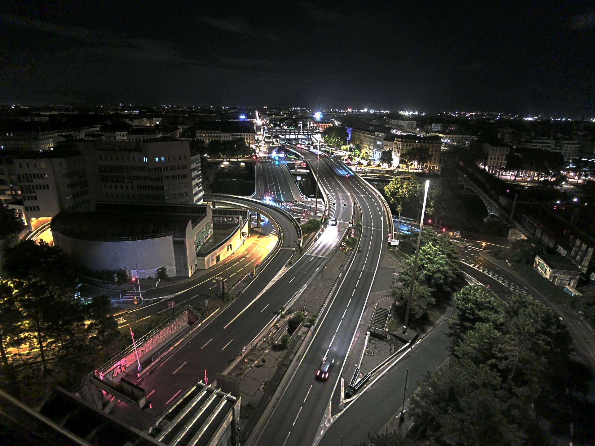 Caméra autoroute à Lyon Perrache à l'entrée Sud du Tunnel sous Fourvière, en direction de Marseille