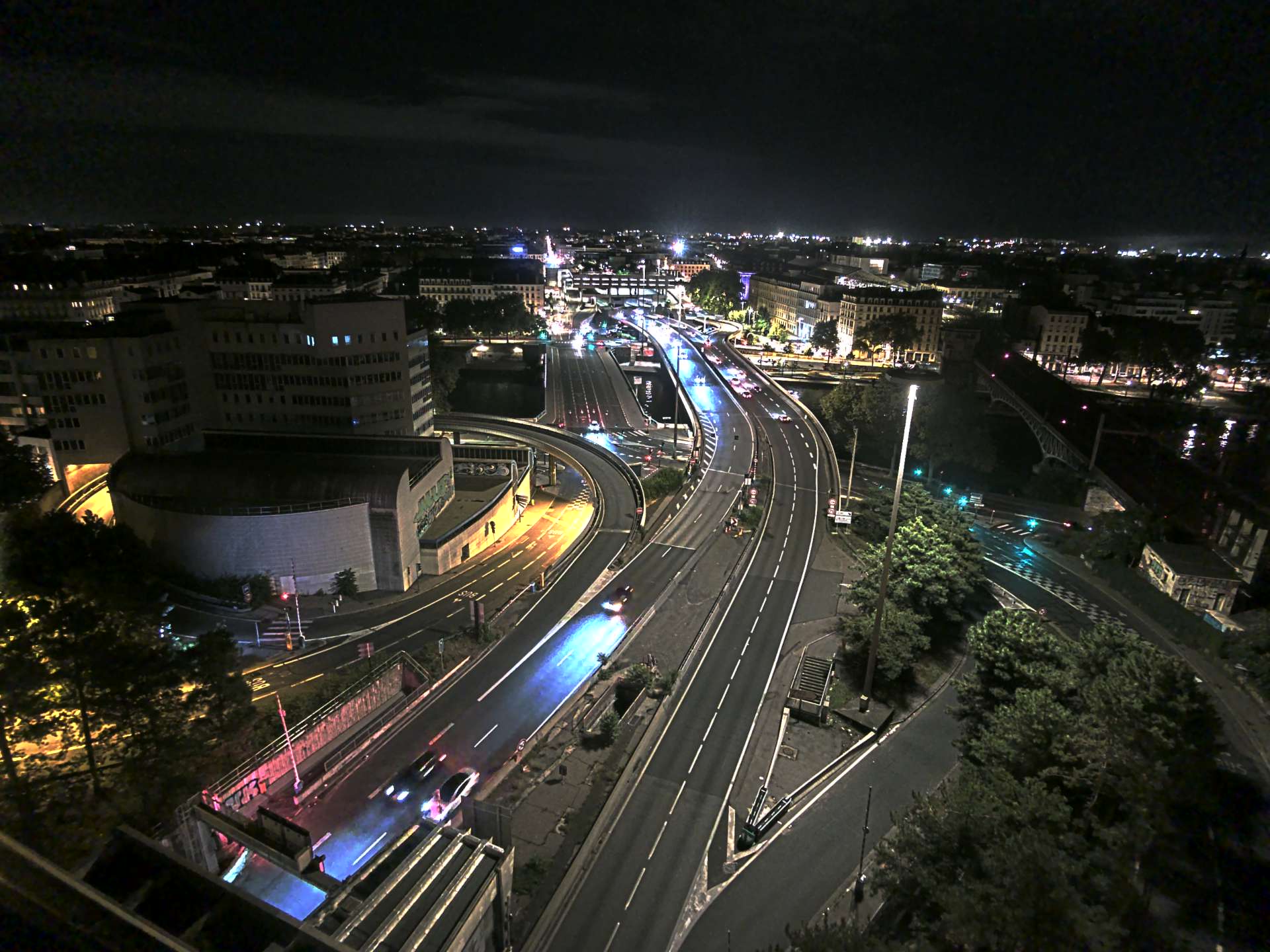 Caméra autoroute à Lyon Perrache à l'entrée Sud du Tunnel sous Fourvière, en direction de Marseille