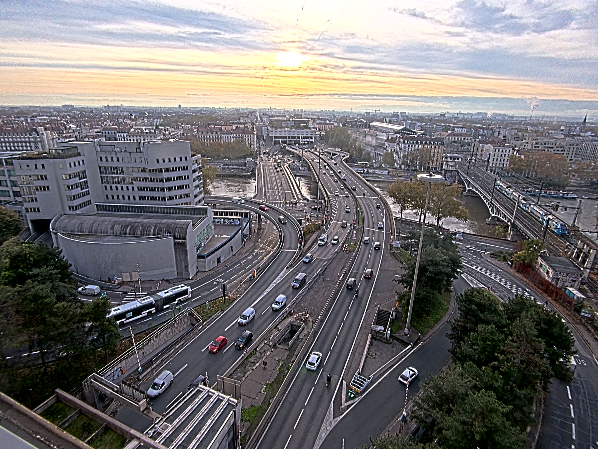 Caméra autoroute à Lyon Perrache à l'entrée Sud du Tunnel sous Fourvière, en direction de Marseille