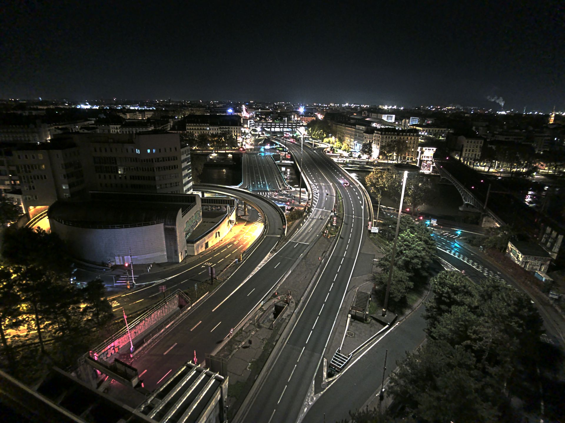Caméra autoroute à Lyon Perrache à l'entrée Sud du Tunnel sous Fourvière, en direction de Marseille