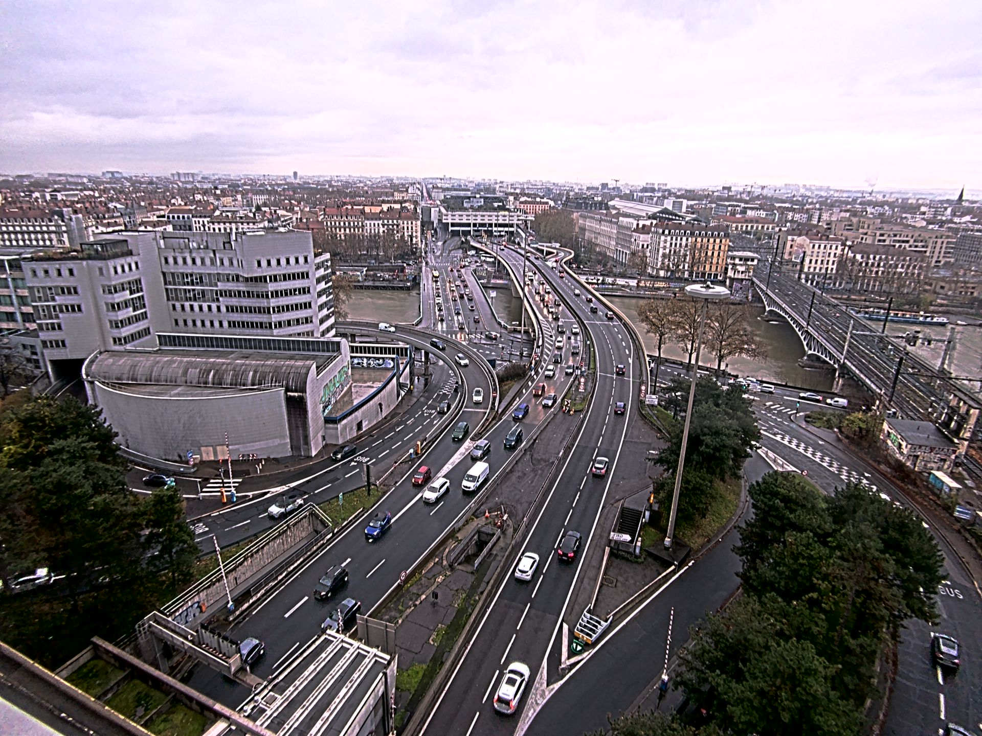 Caméra autoroute à Lyon Perrache à l'entrée Sud du Tunnel sous Fourvière, en direction de Marseille