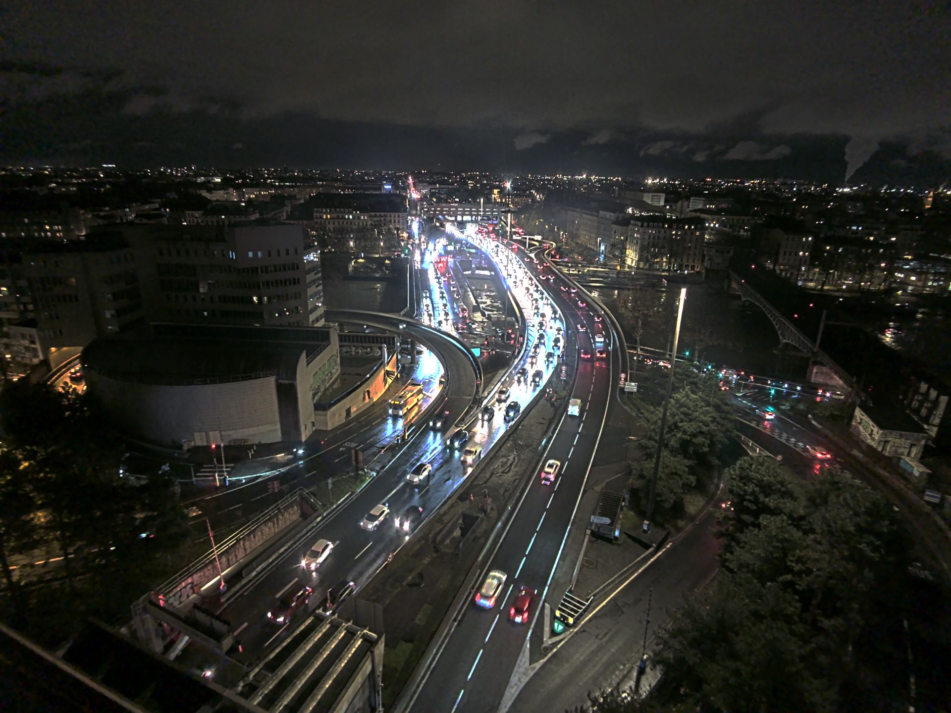 Caméra autoroute à Lyon Perrache à l'entrée Sud du Tunnel sous Fourvière, en direction de Marseille