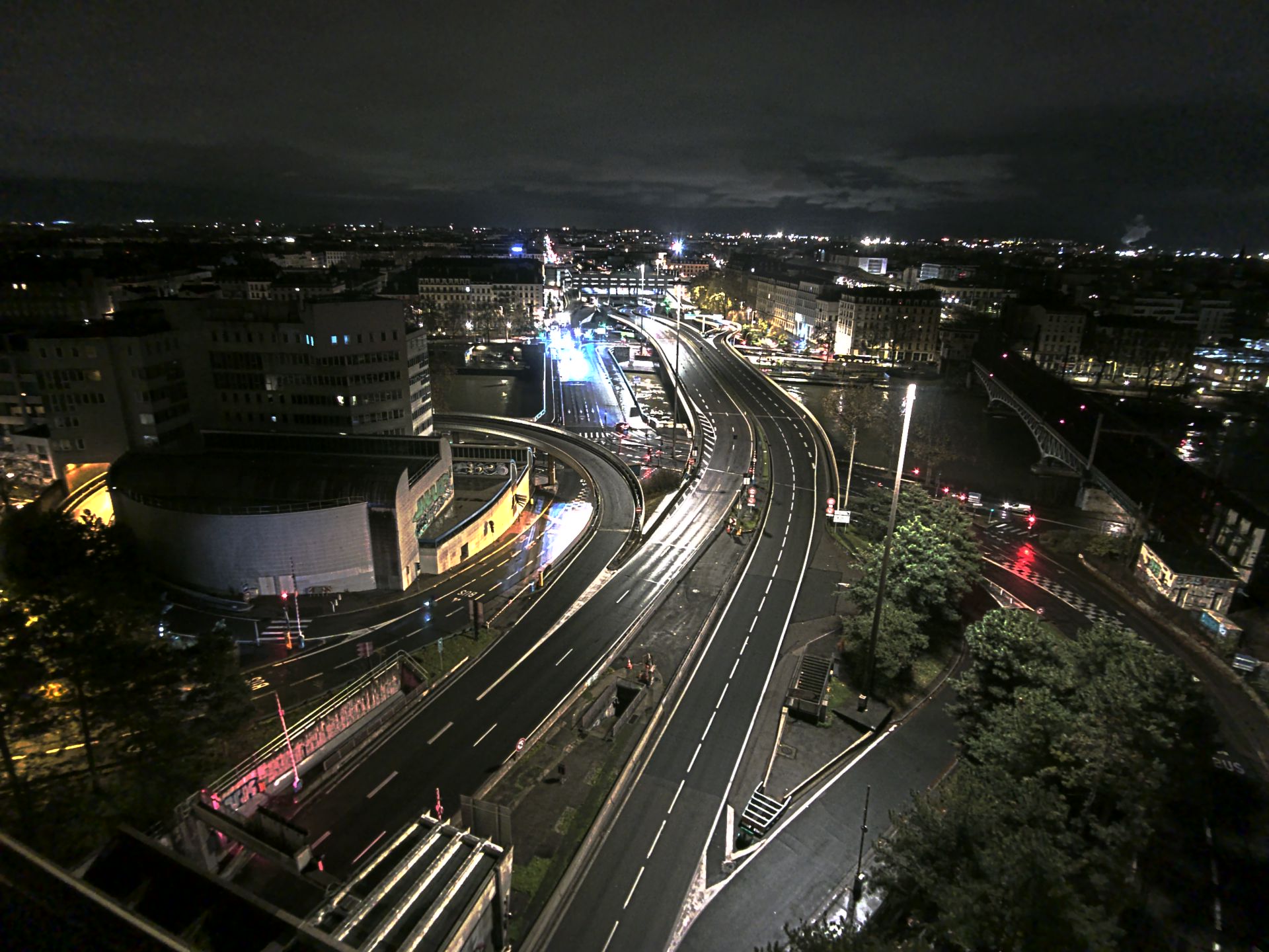 Caméra autoroute à Lyon Perrache à l'entrée Sud du Tunnel sous Fourvière, en direction de Marseille