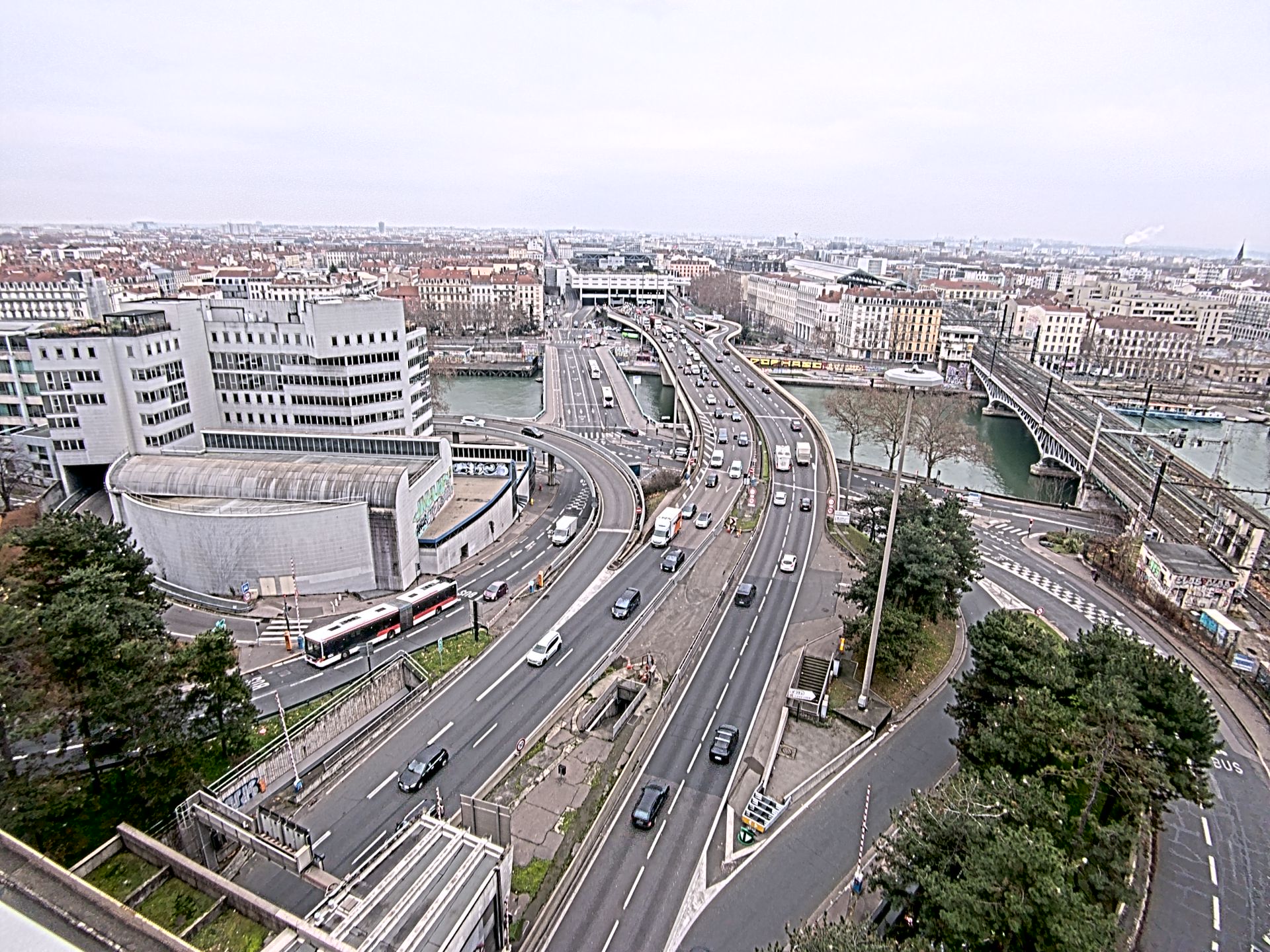 Caméra autoroute à Lyon Perrache à l'entrée Sud du Tunnel sous Fourvière, en direction de Marseille