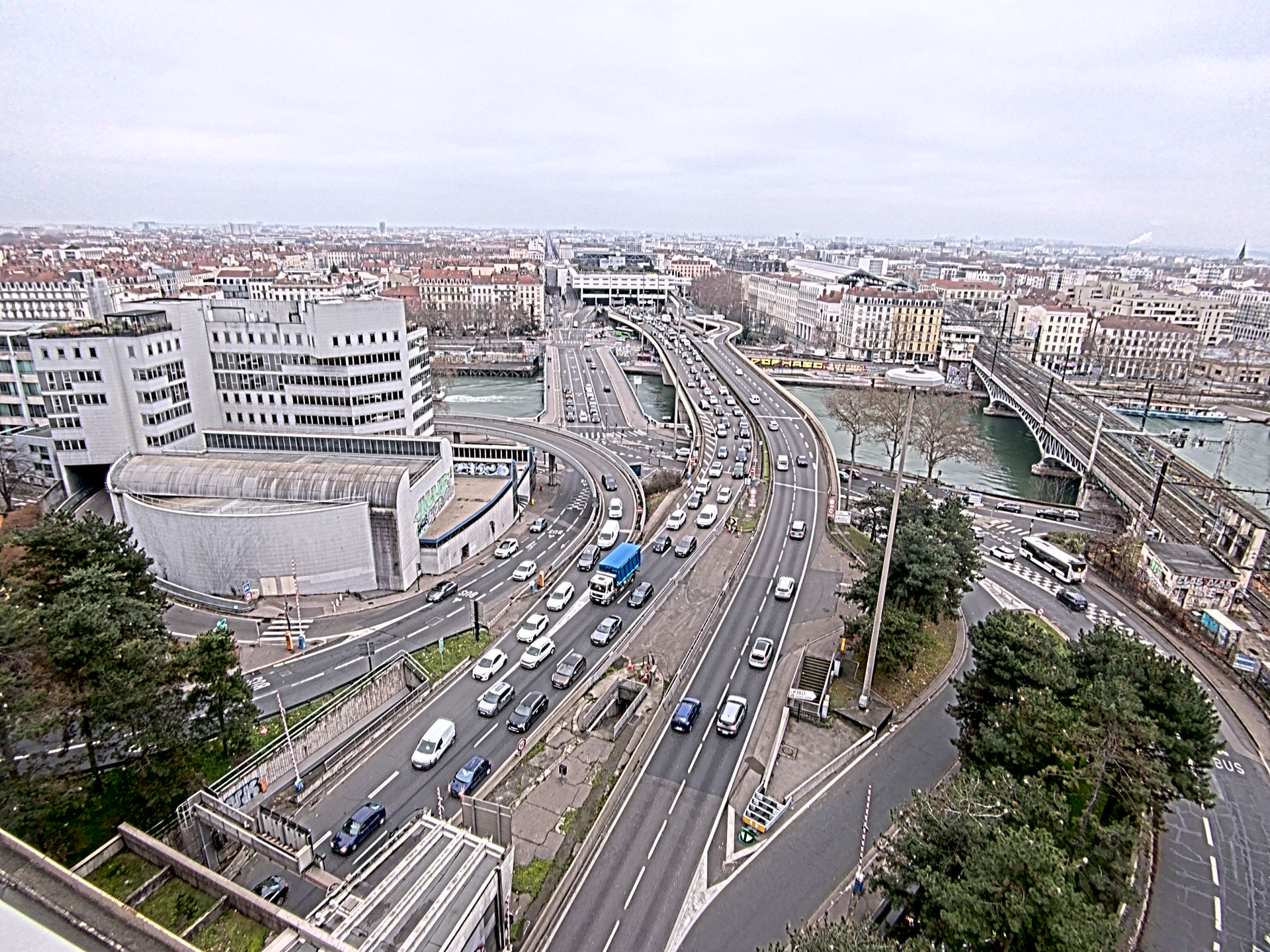 Caméra autoroute à Lyon Perrache à l'entrée Sud du Tunnel sous Fourvière, en direction de Marseille