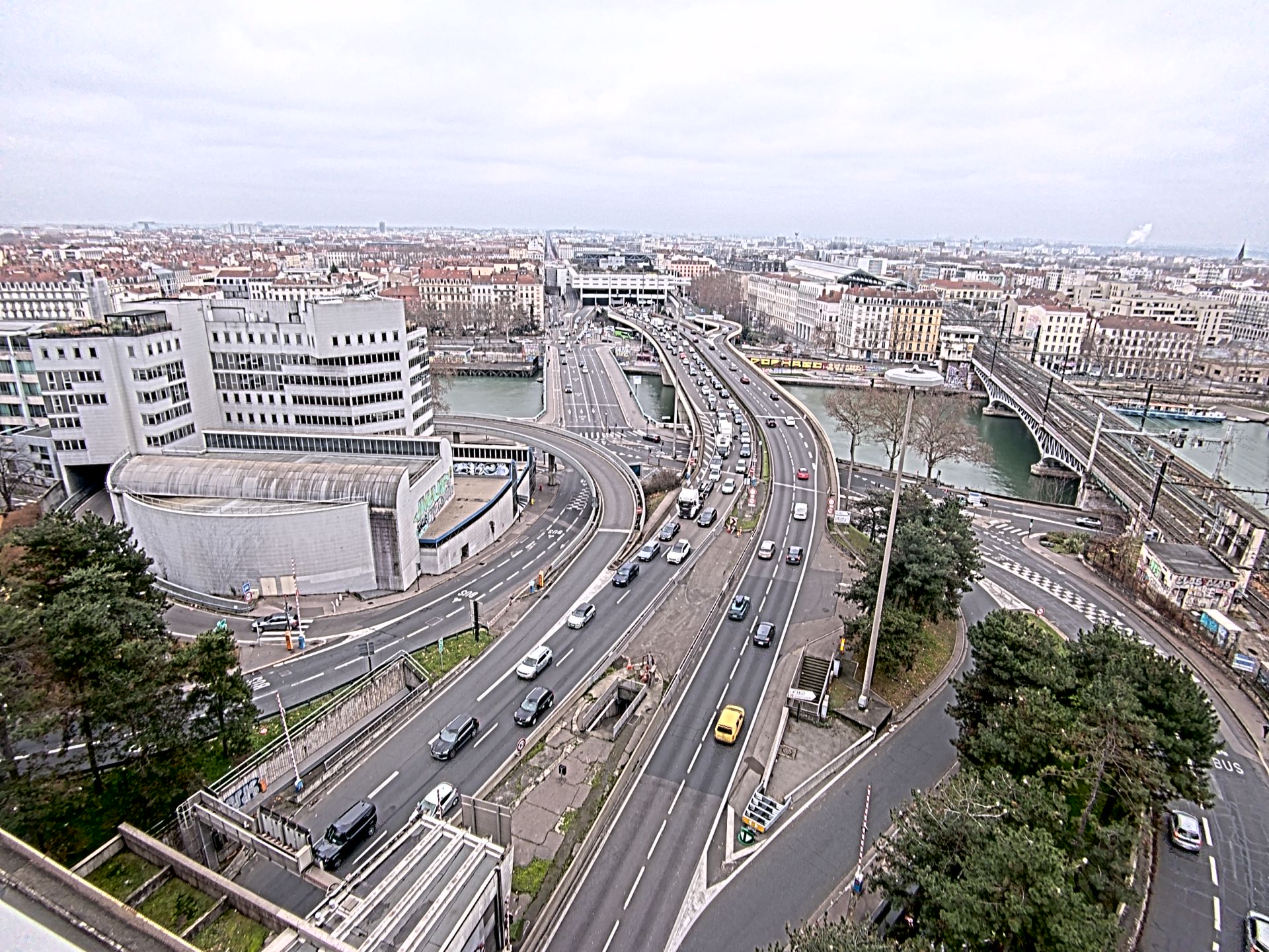 Caméra autoroute à Lyon Perrache à l'entrée Sud du Tunnel sous Fourvière, en direction de Marseille