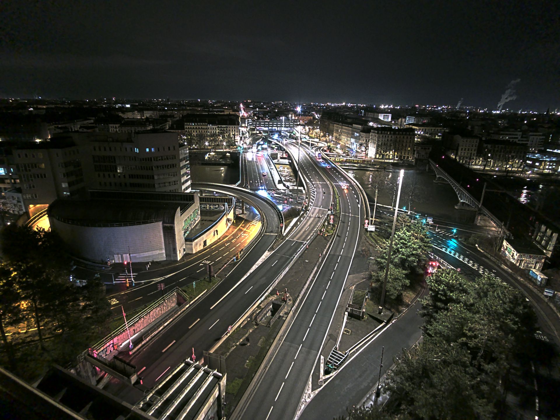 Caméra autoroute à Lyon Perrache à l'entrée Sud du Tunnel sous Fourvière, en direction de Marseille