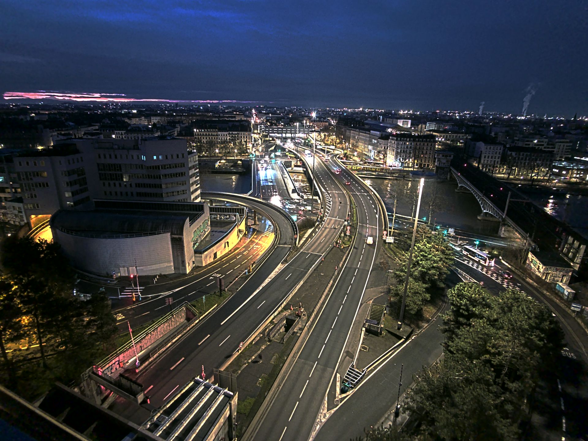 Caméra autoroute à Lyon Perrache à l'entrée Sud du Tunnel sous Fourvière, en direction de Marseille