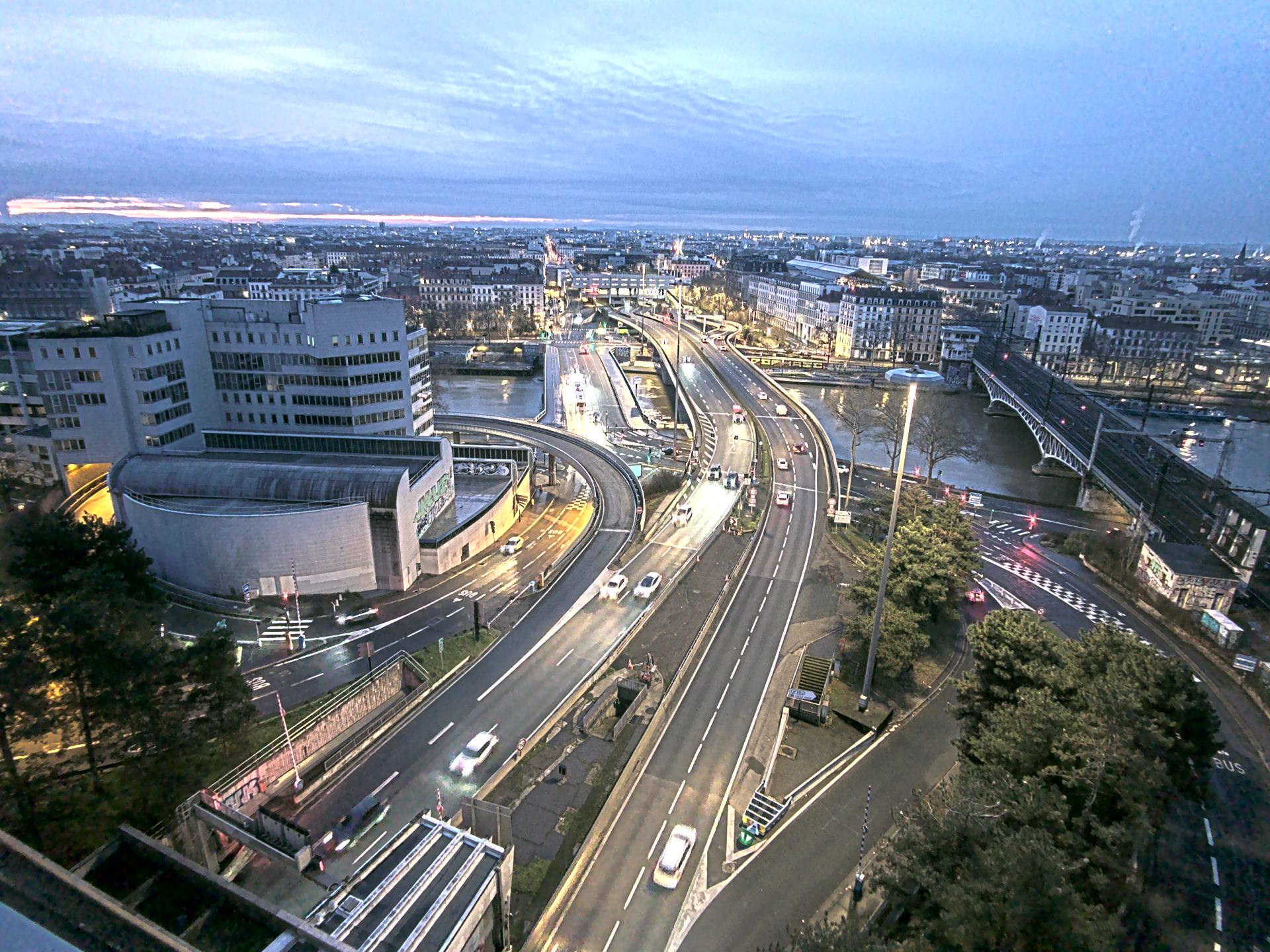 Caméra autoroute à Lyon Perrache à l'entrée Sud du Tunnel sous Fourvière, en direction de Marseille