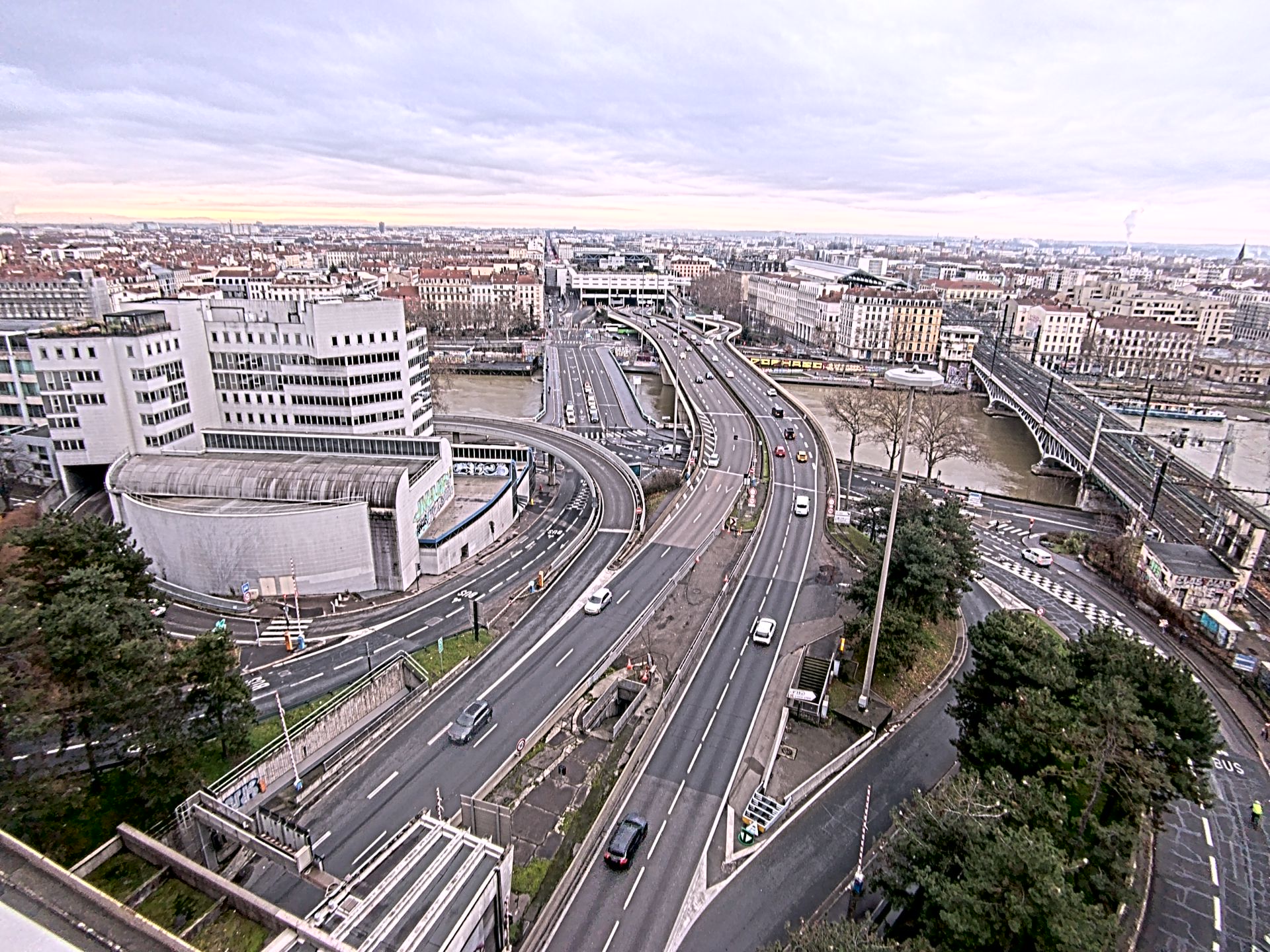 Caméra autoroute à Lyon Perrache à l'entrée Sud du Tunnel sous Fourvière, en direction de Marseille