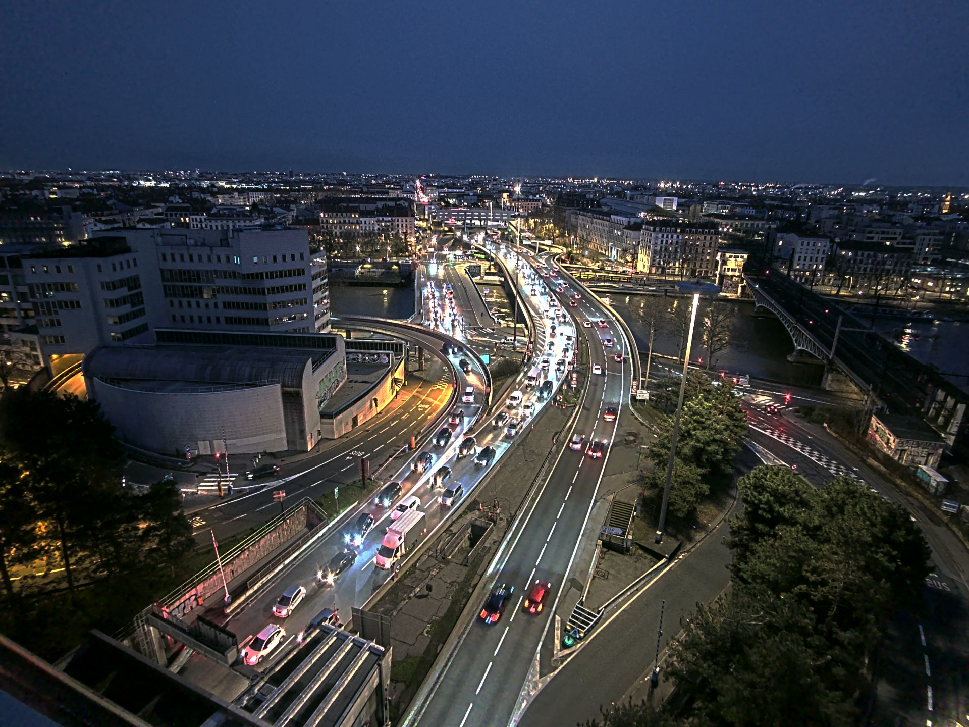 Caméra autoroute à Lyon Perrache à l'entrée Sud du Tunnel sous Fourvière, en direction de Marseille