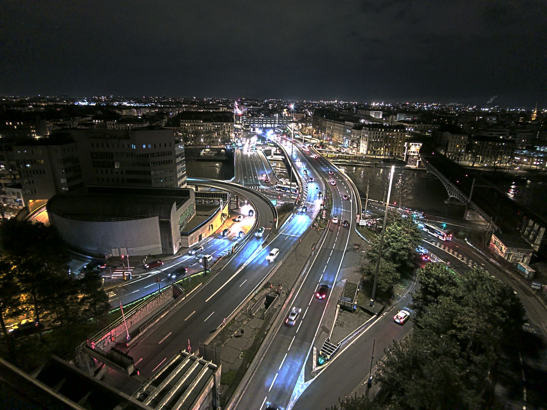 Caméra autoroute à Lyon Perrache à l'entrée Sud du Tunnel sous Fourvière, en direction de Marseille