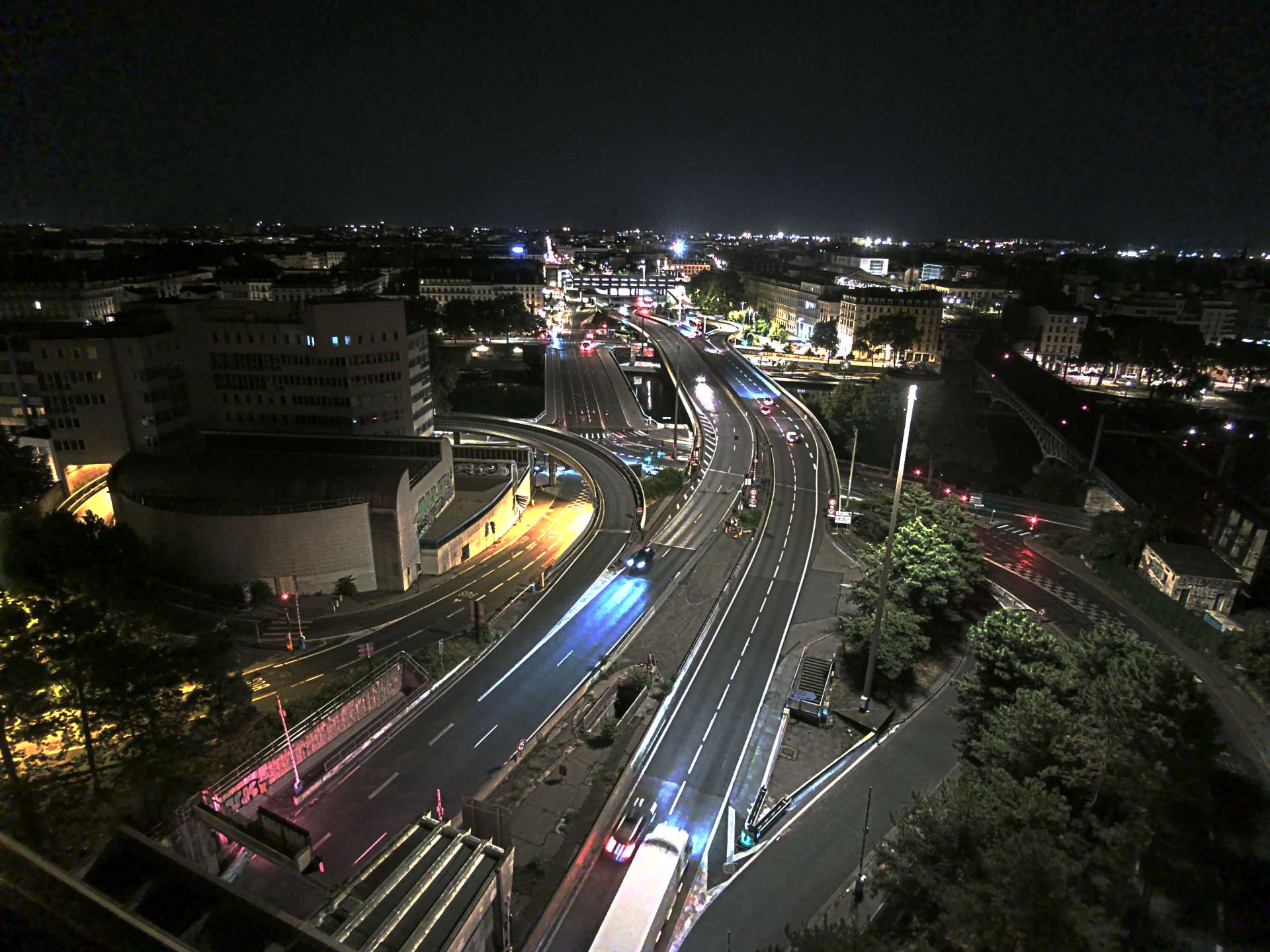 Caméra autoroute à Lyon Perrache à l'entrée Sud du Tunnel sous Fourvière, en direction de Marseille