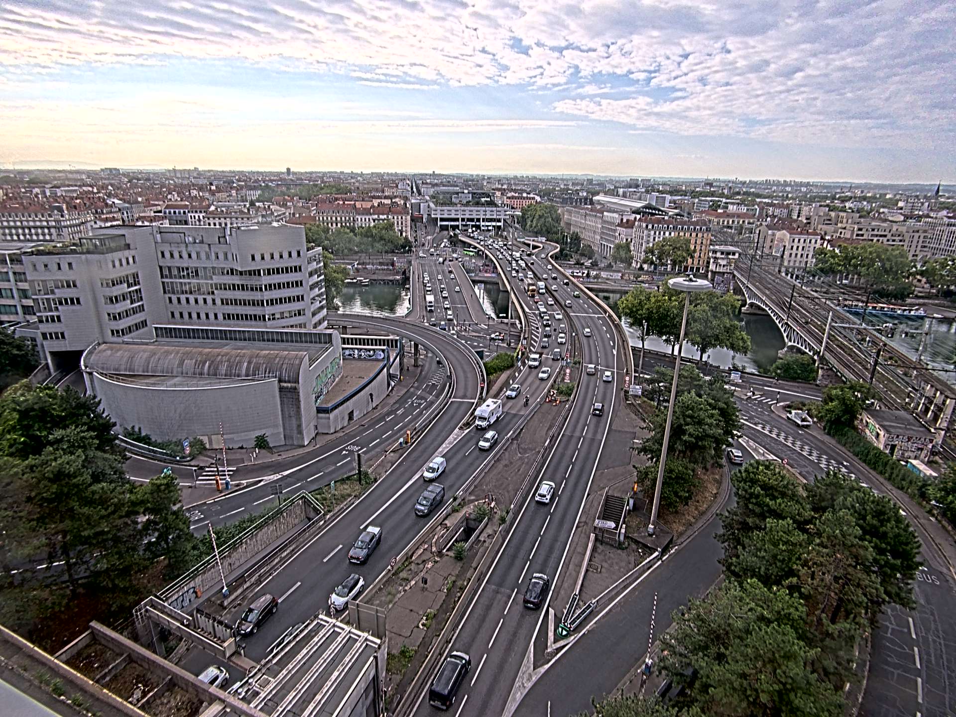 Caméra autoroute à Lyon Perrache à l'entrée Sud du Tunnel sous Fourvière, en direction de Marseille