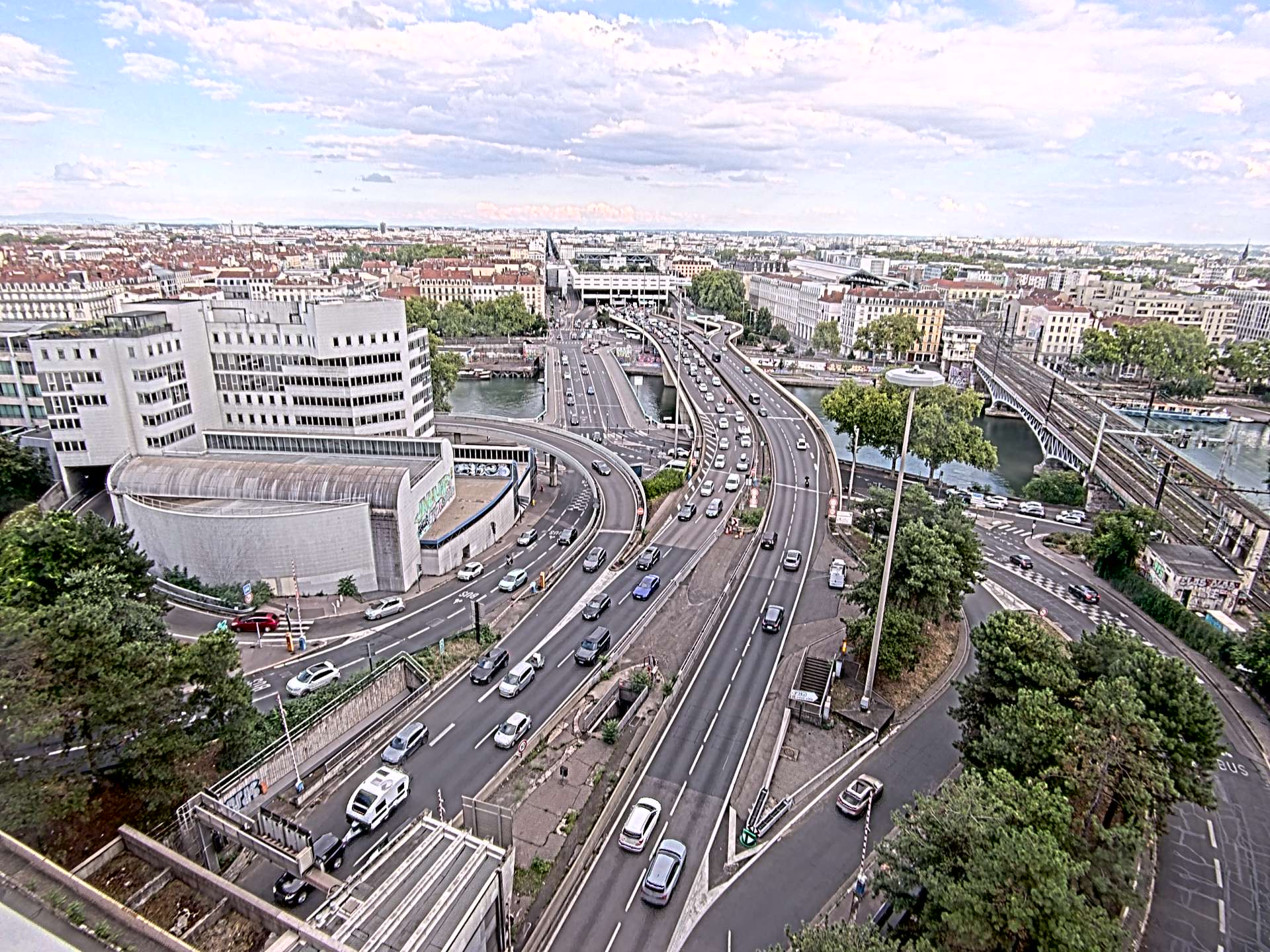 Caméra autoroute à Lyon Perrache à l'entrée Sud du Tunnel sous Fourvière, en direction de Marseille