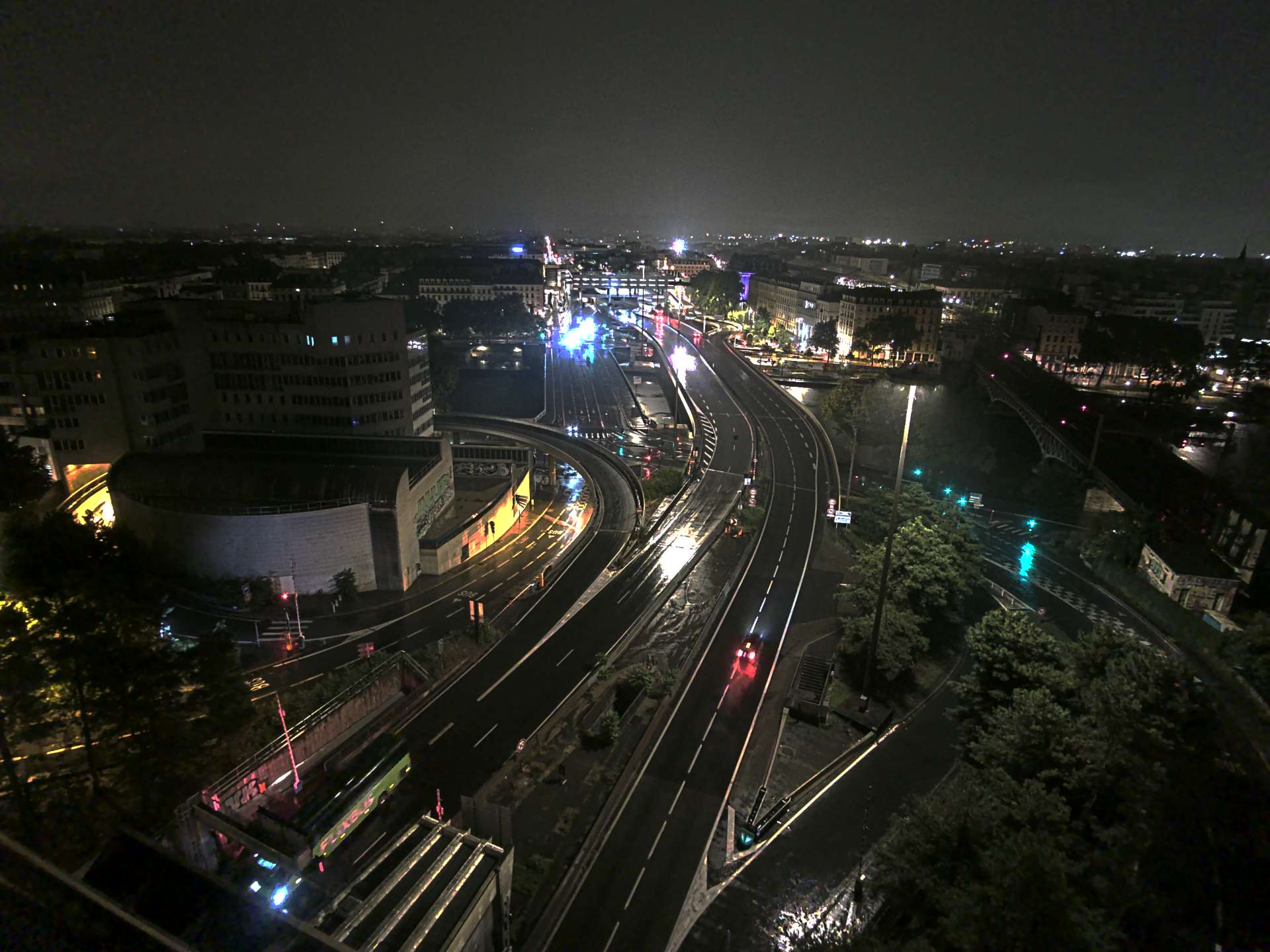 Caméra autoroute à Lyon Perrache à l'entrée Sud du Tunnel sous Fourvière, en direction de Marseille