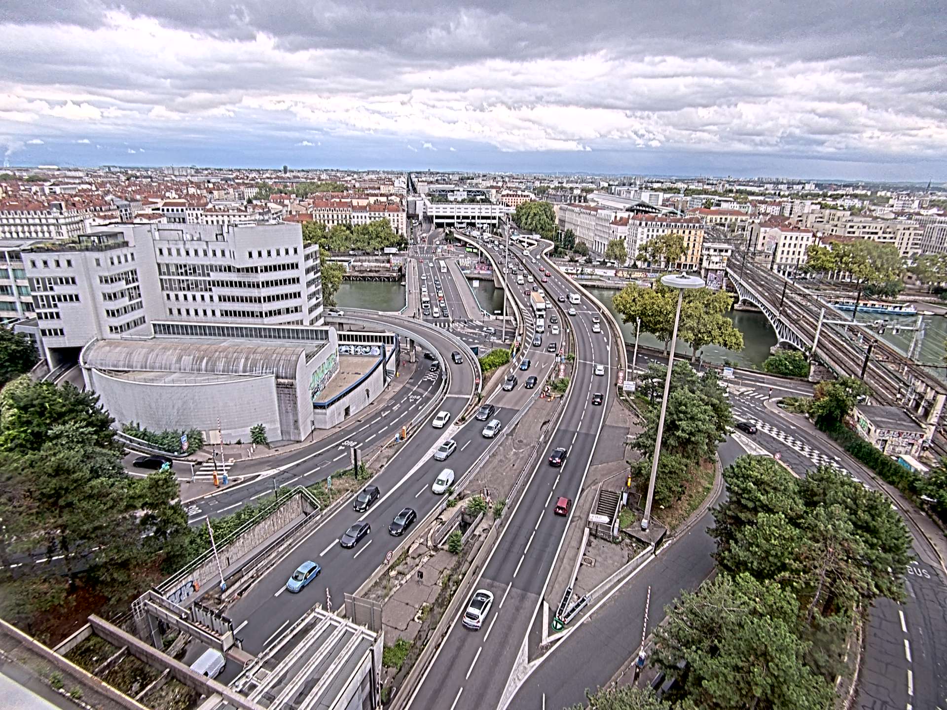 Caméra autoroute à Lyon Perrache à l'entrée Sud du Tunnel sous Fourvière, en direction de Marseille