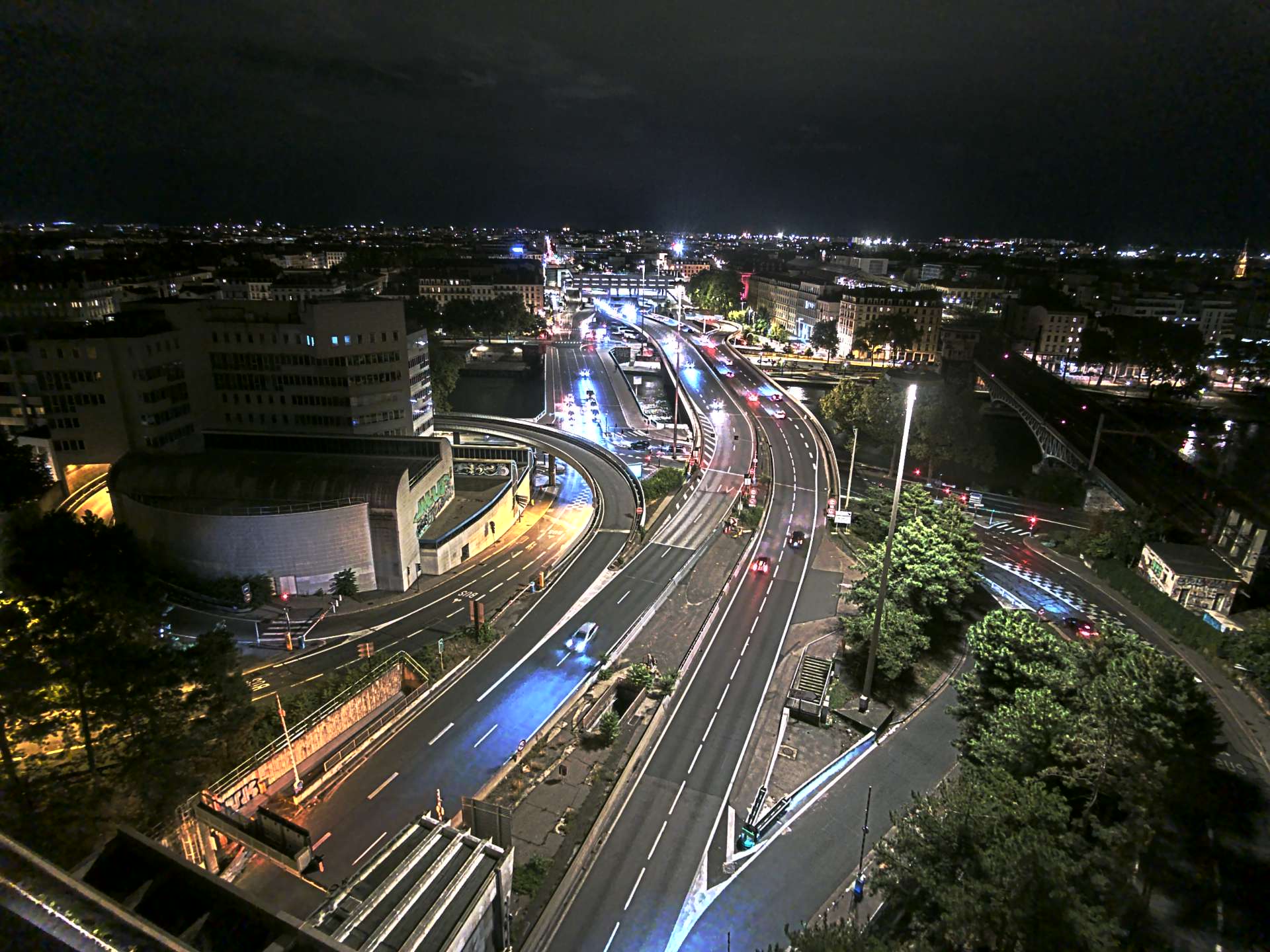 Caméra autoroute à Lyon Perrache à l'entrée Sud du Tunnel sous Fourvière, en direction de Marseille