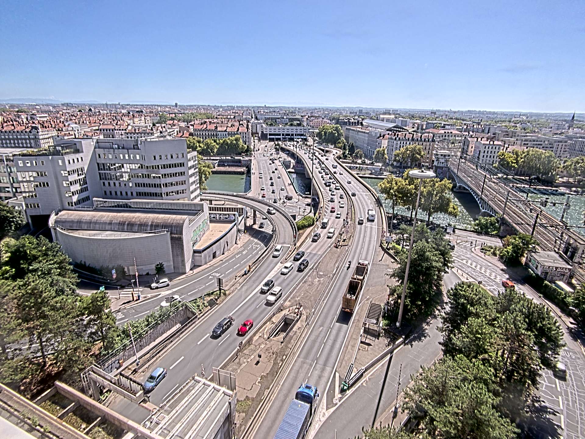 Caméra autoroute à Lyon Perrache à l'entrée Sud du Tunnel sous Fourvière, en direction de Marseille